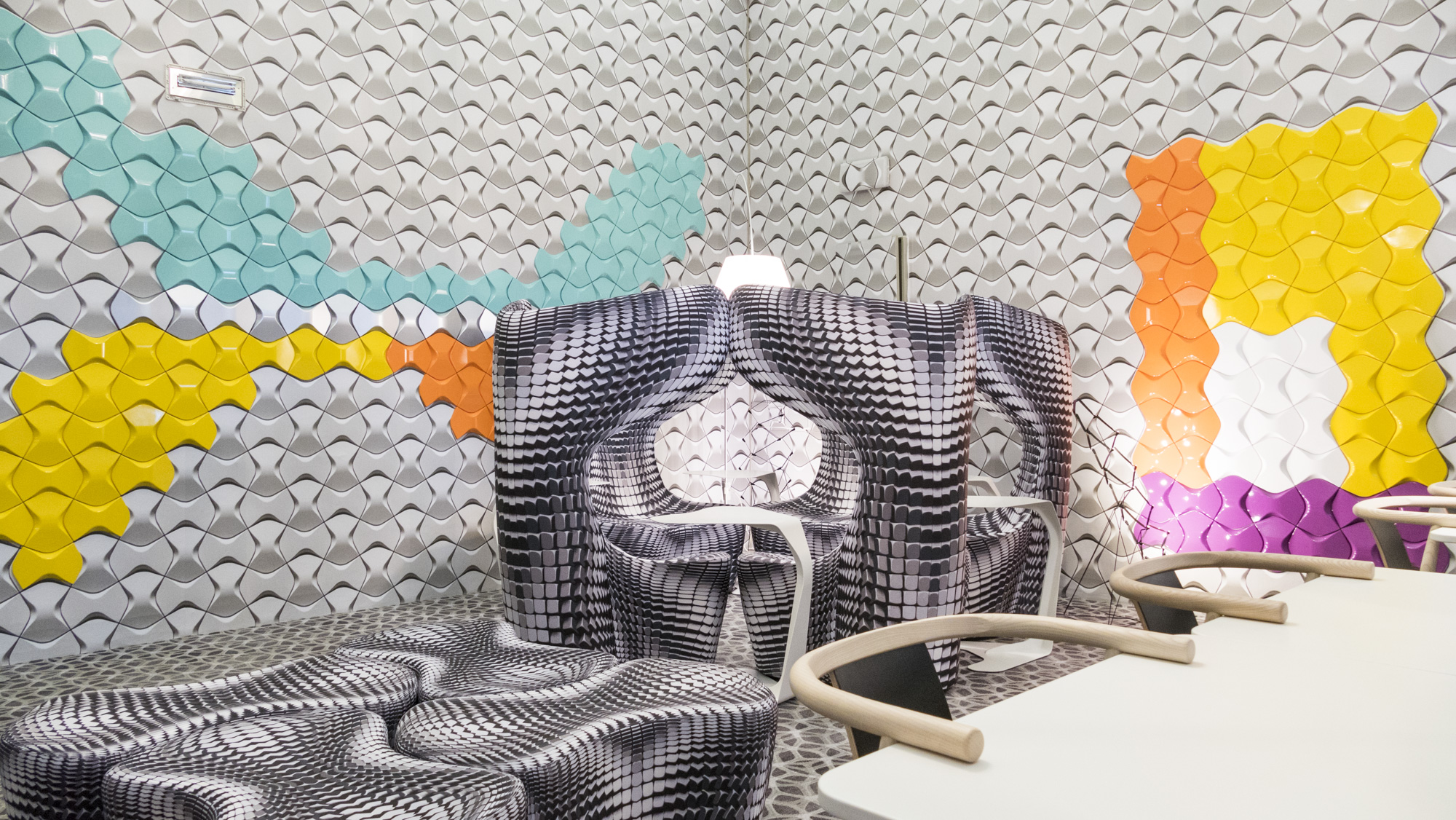 乐竞平台 - 坐具|休闲椅|办公家具|设计师家具|滚筒扶手椅