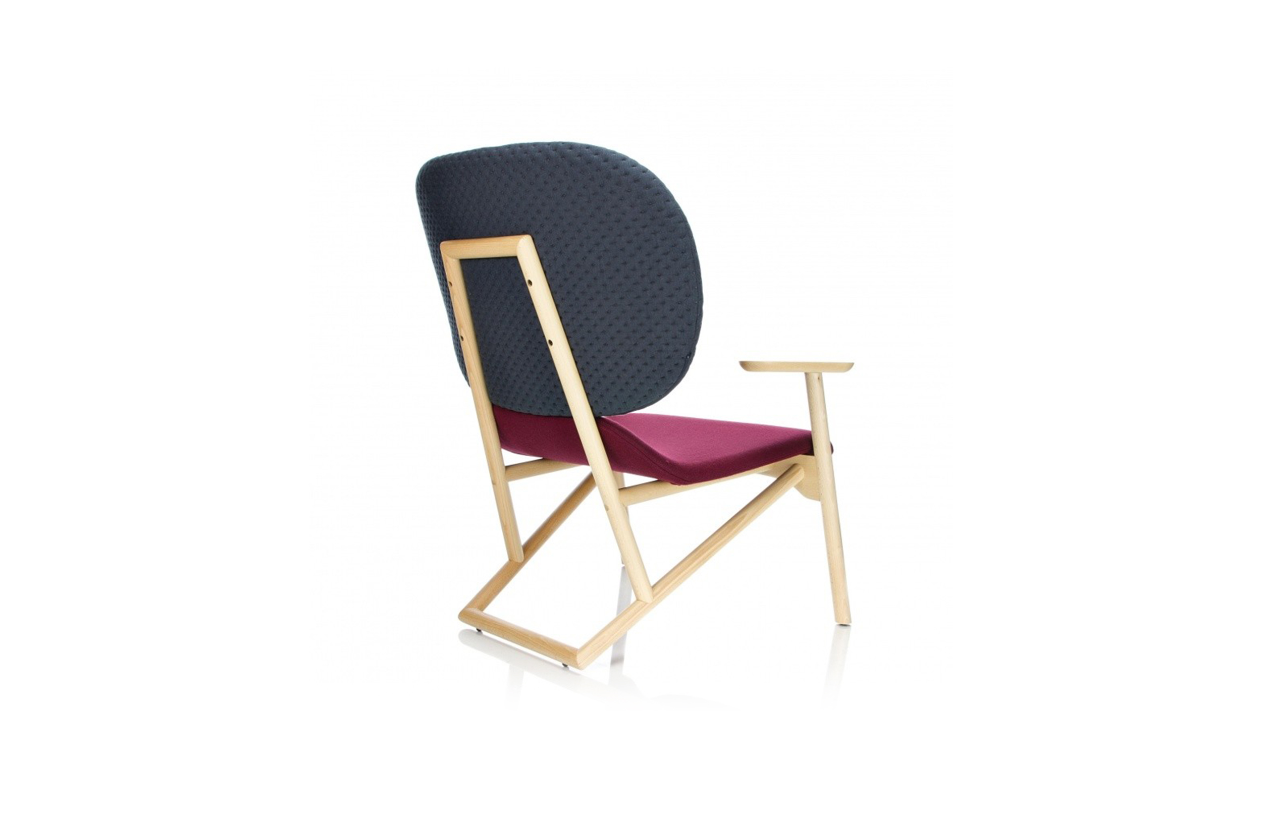 乐竞平台 - 坐具|休闲椅|办公家具|设计师家具|克拉拉休闲椅