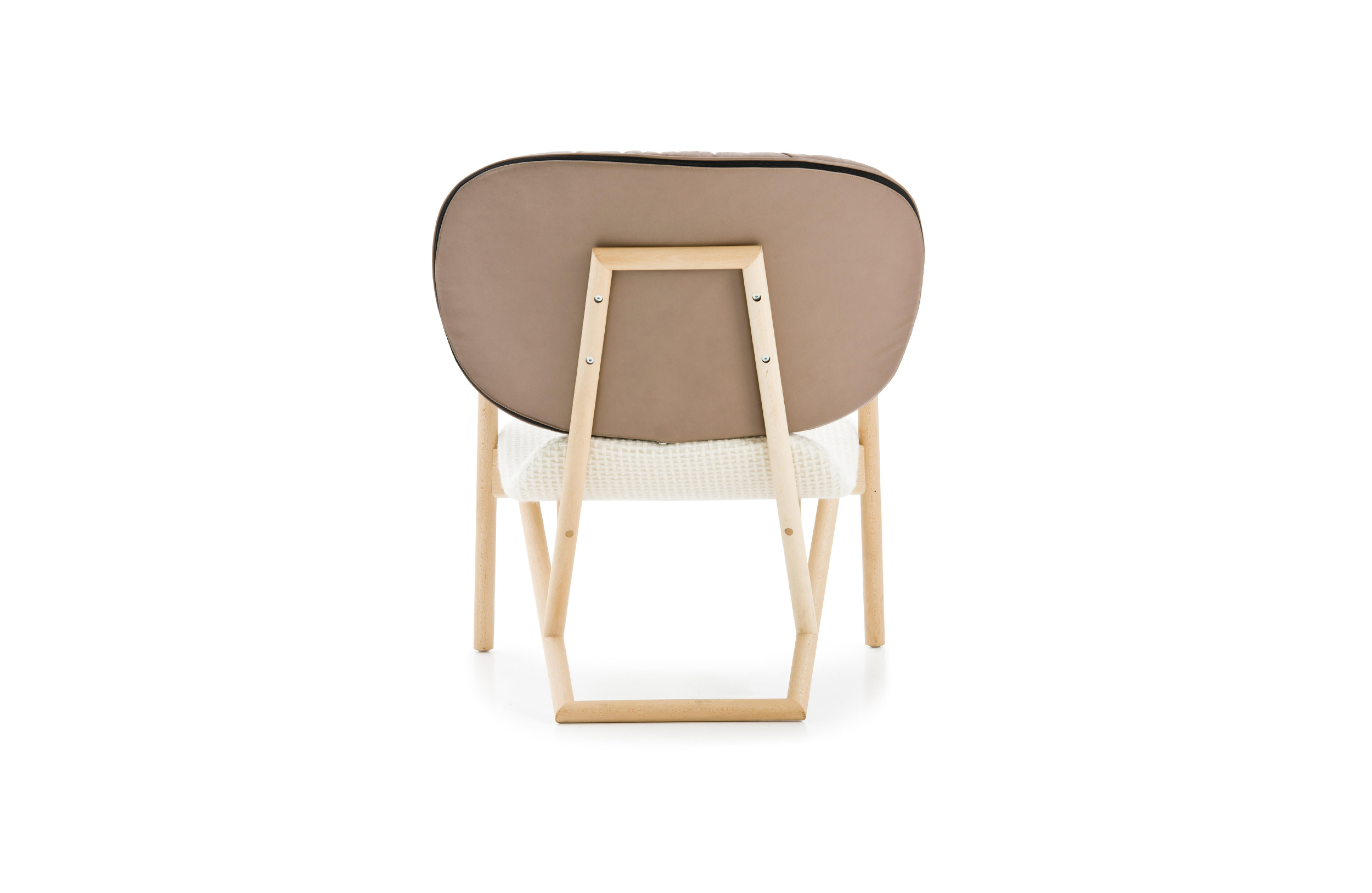 乐竞平台 - 坐具|休闲椅|办公家具|设计师家具|克拉拉休闲椅