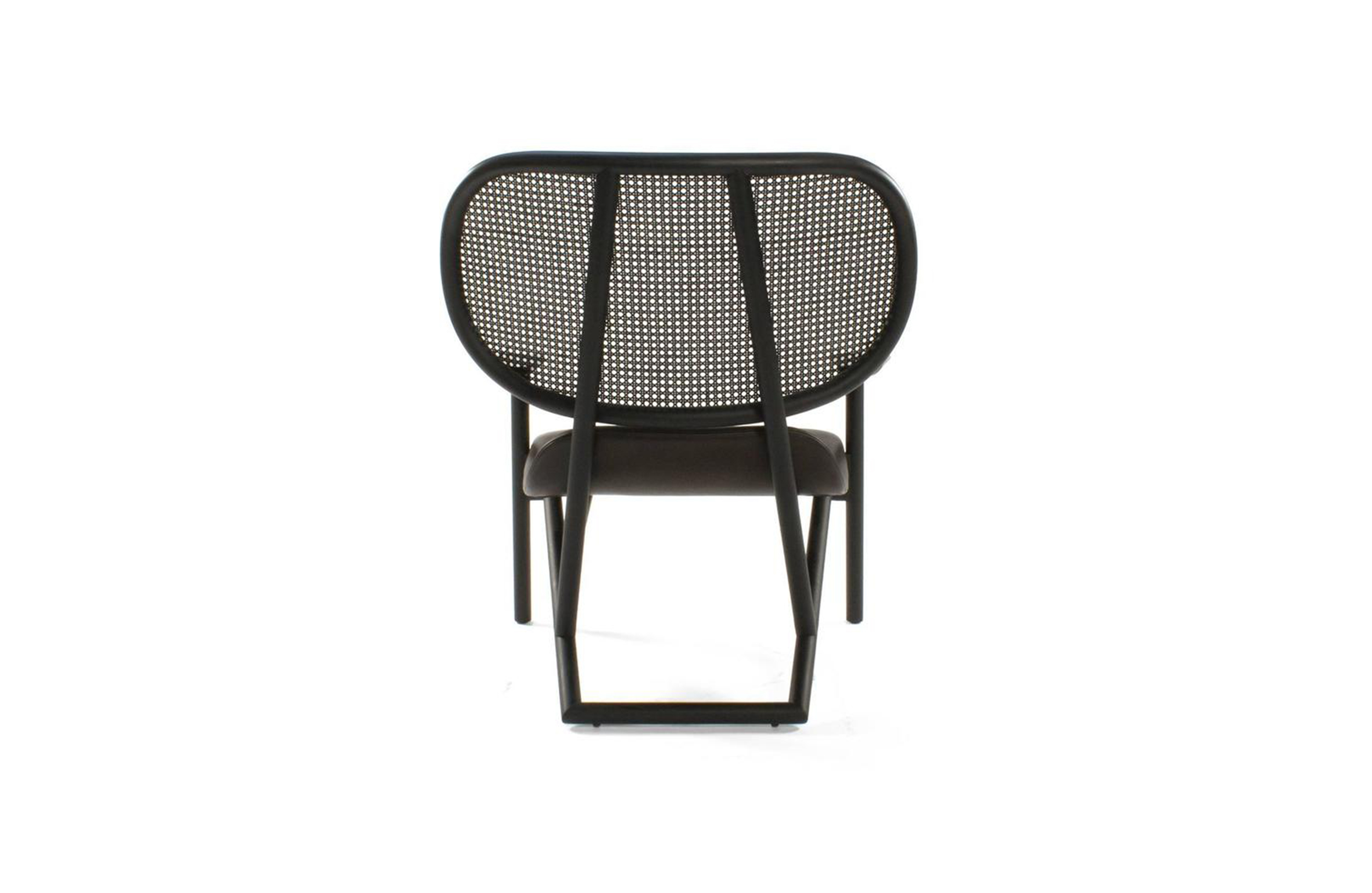 乐竞平台 - 坐具|休闲椅|办公家具|设计师家具|克拉拉休闲椅