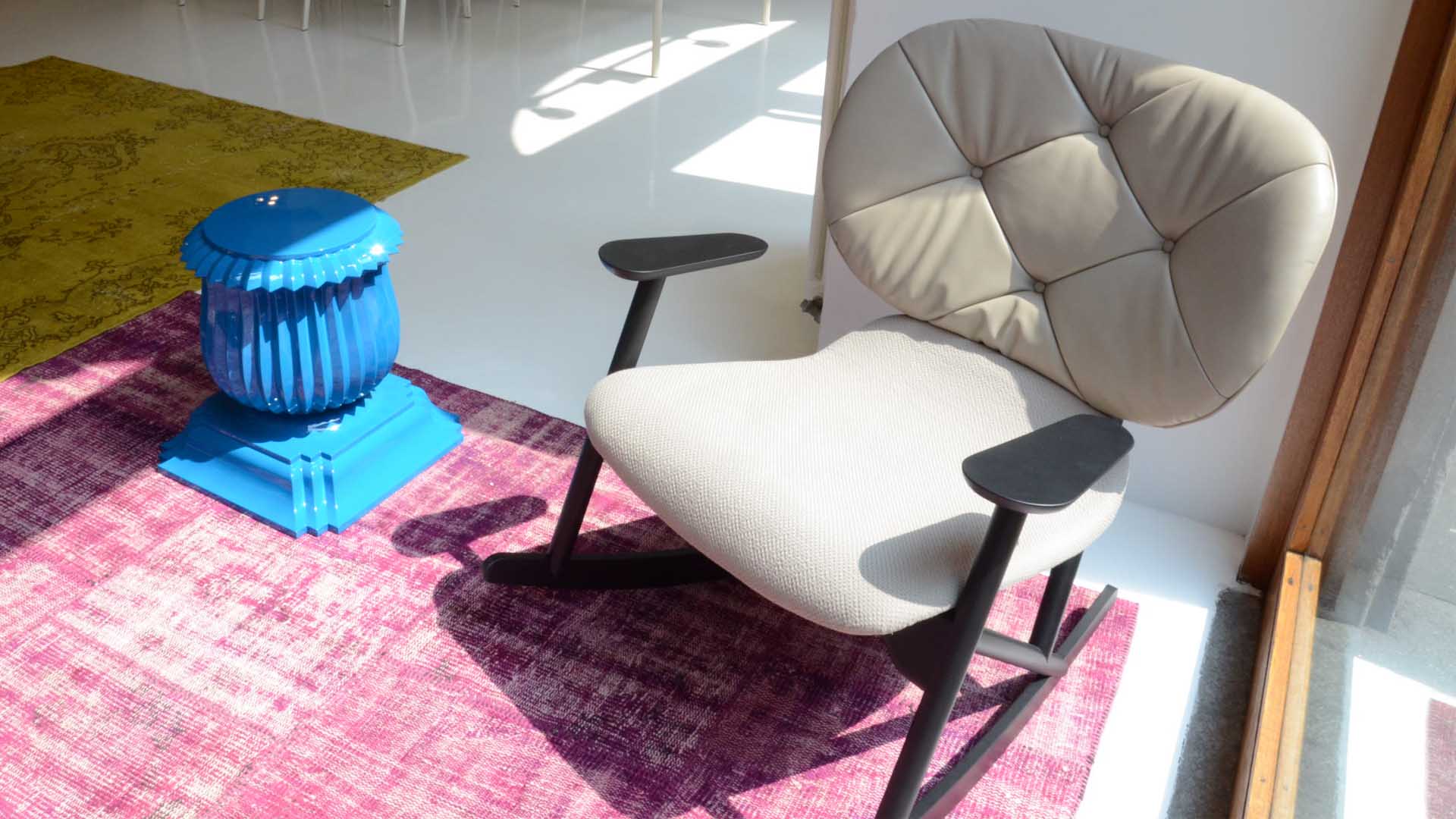 乐竞平台 - 坐具|休闲椅|办公家具|设计师家具|克拉拉休闲椅