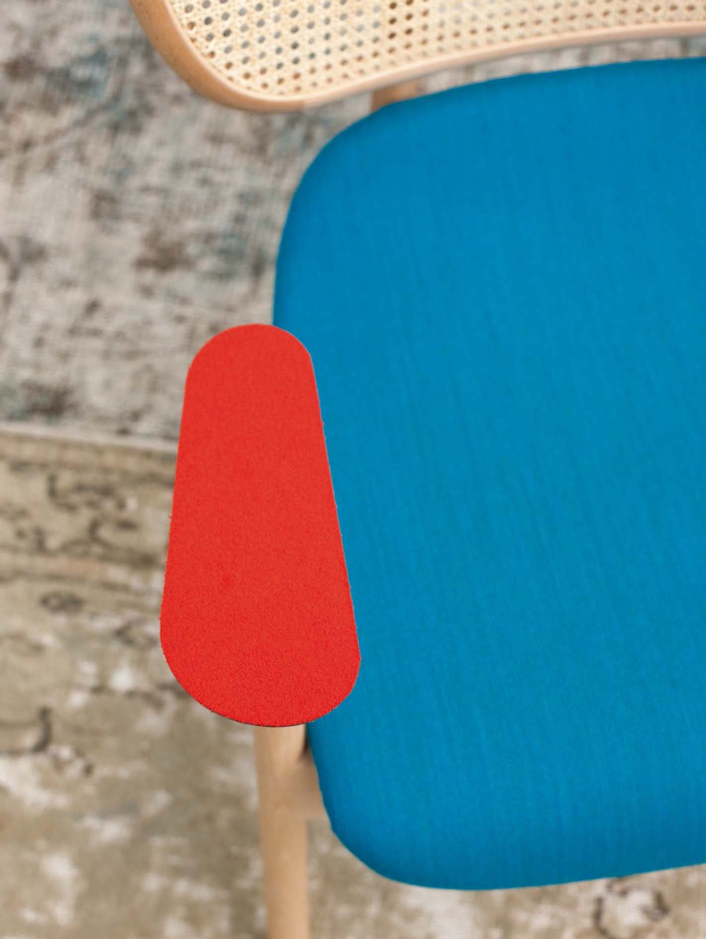 乐竞平台 - 坐具|休闲椅|办公家具|设计师家具|克拉拉休闲椅