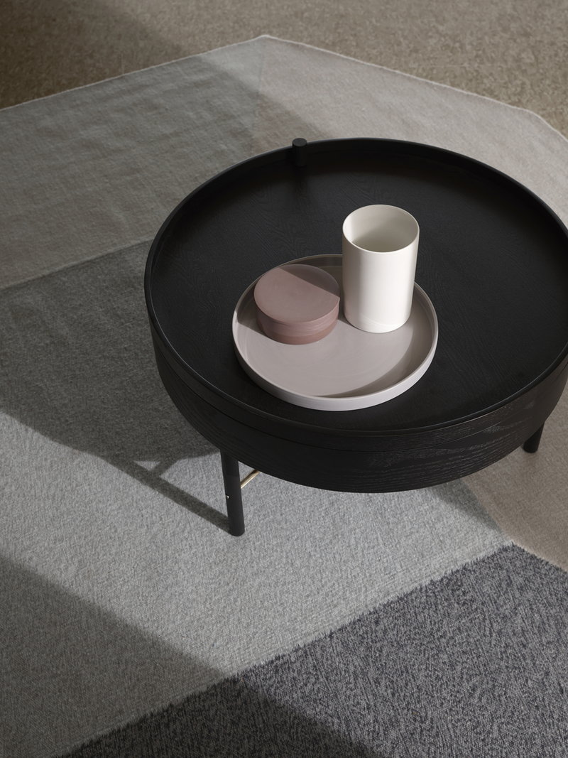 乐竞平台 - 桌几|茶几/边几|办公家具|设计师家具|回转茶几