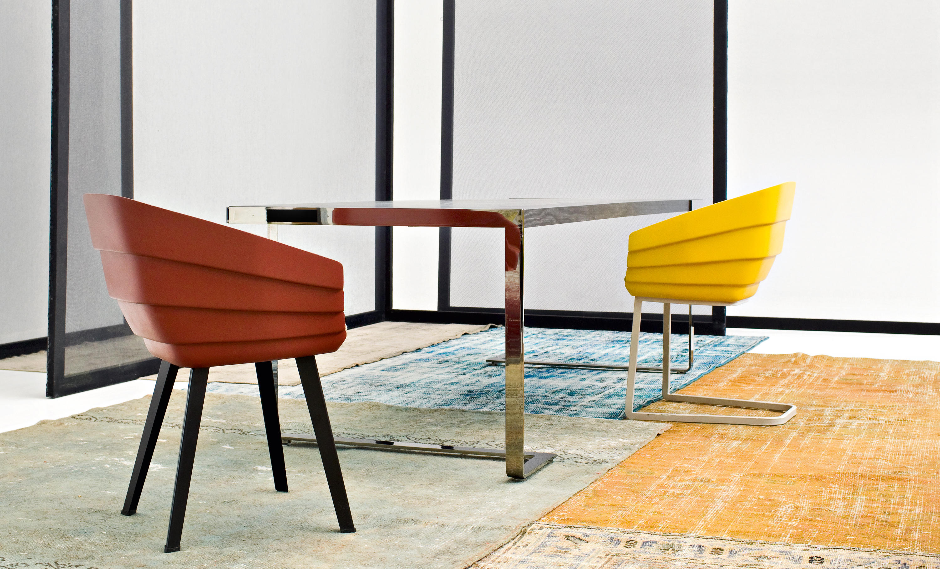 乐竞平台 - 坐具|休闲椅|办公家具|设计师家具|裂谷休闲椅