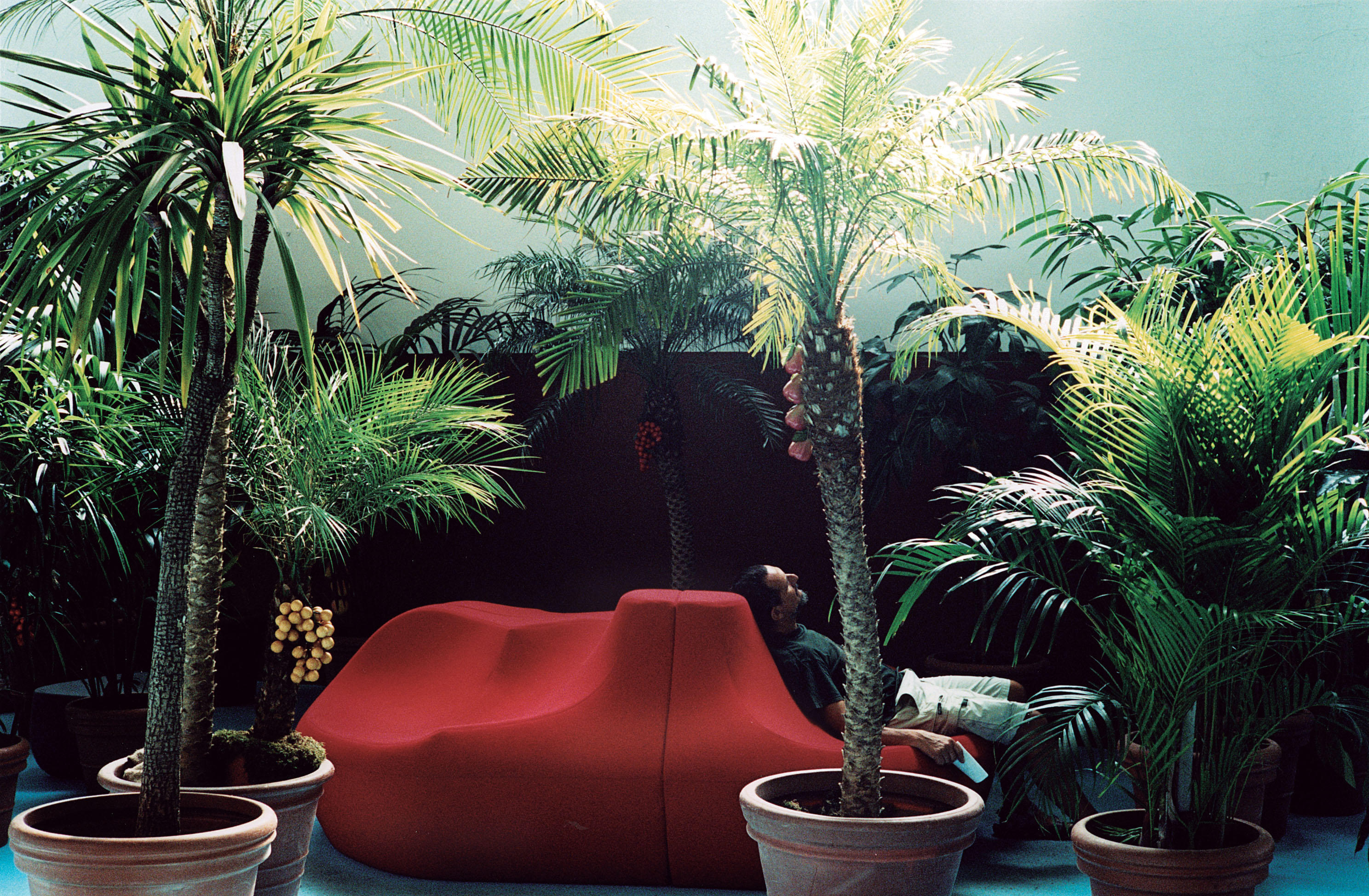 乐竞平台 - 坐具|沙发|办公家具|设计师家具|猿山沙发