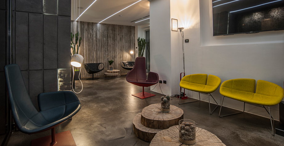 乐竞平台 - 坐具|沙发|办公家具|设计师家具|斯莫克沙发