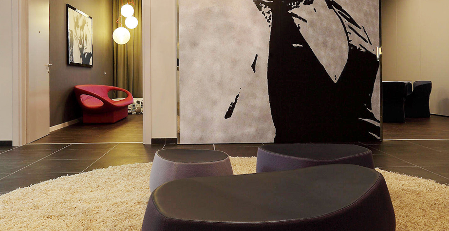 乐竞平台 - 坐具|沙发|办公家具|设计师家具|斯莫克沙发