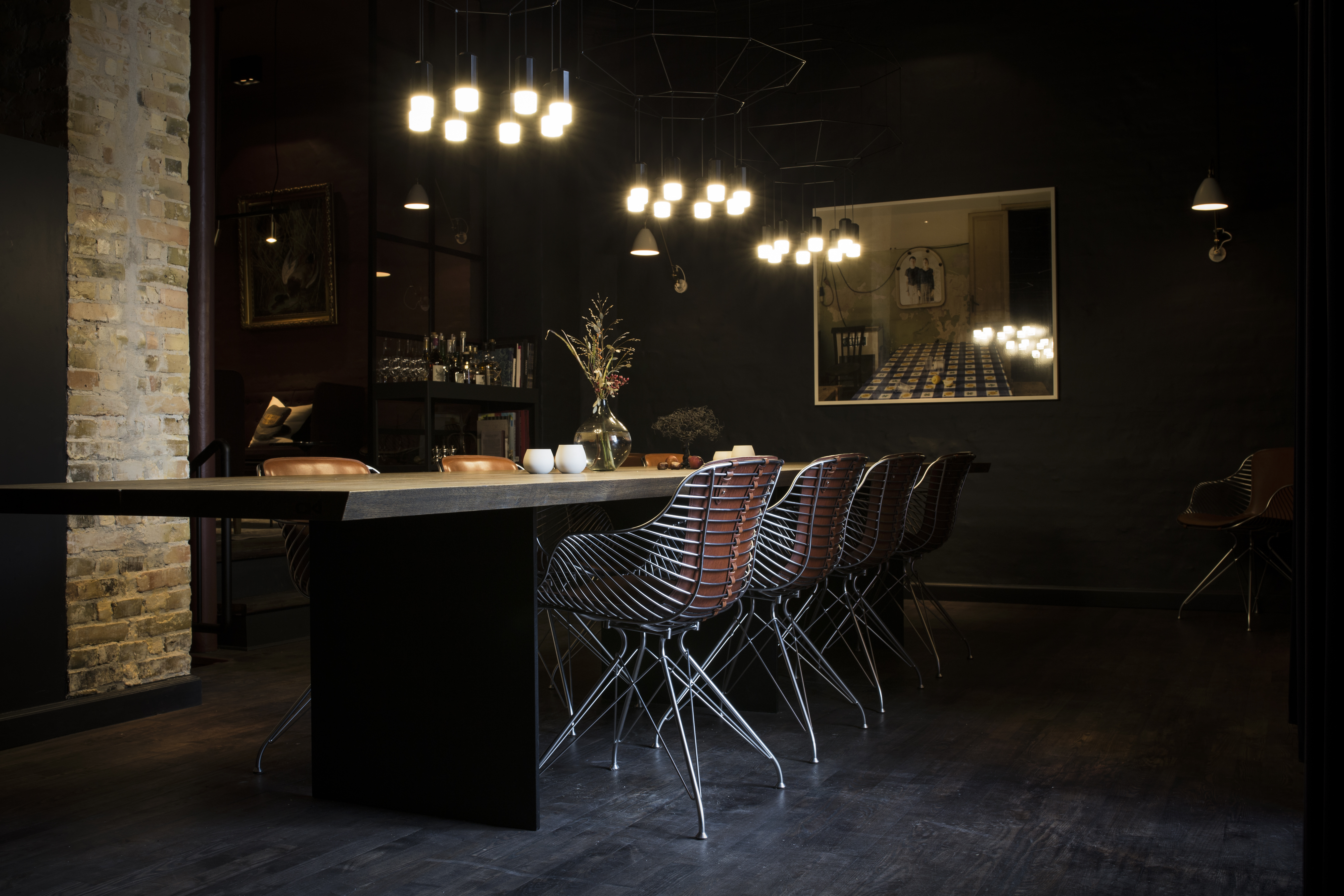 乐竞平台 - 坐具|餐椅|办公家具|设计师家具|金属丝躺椅