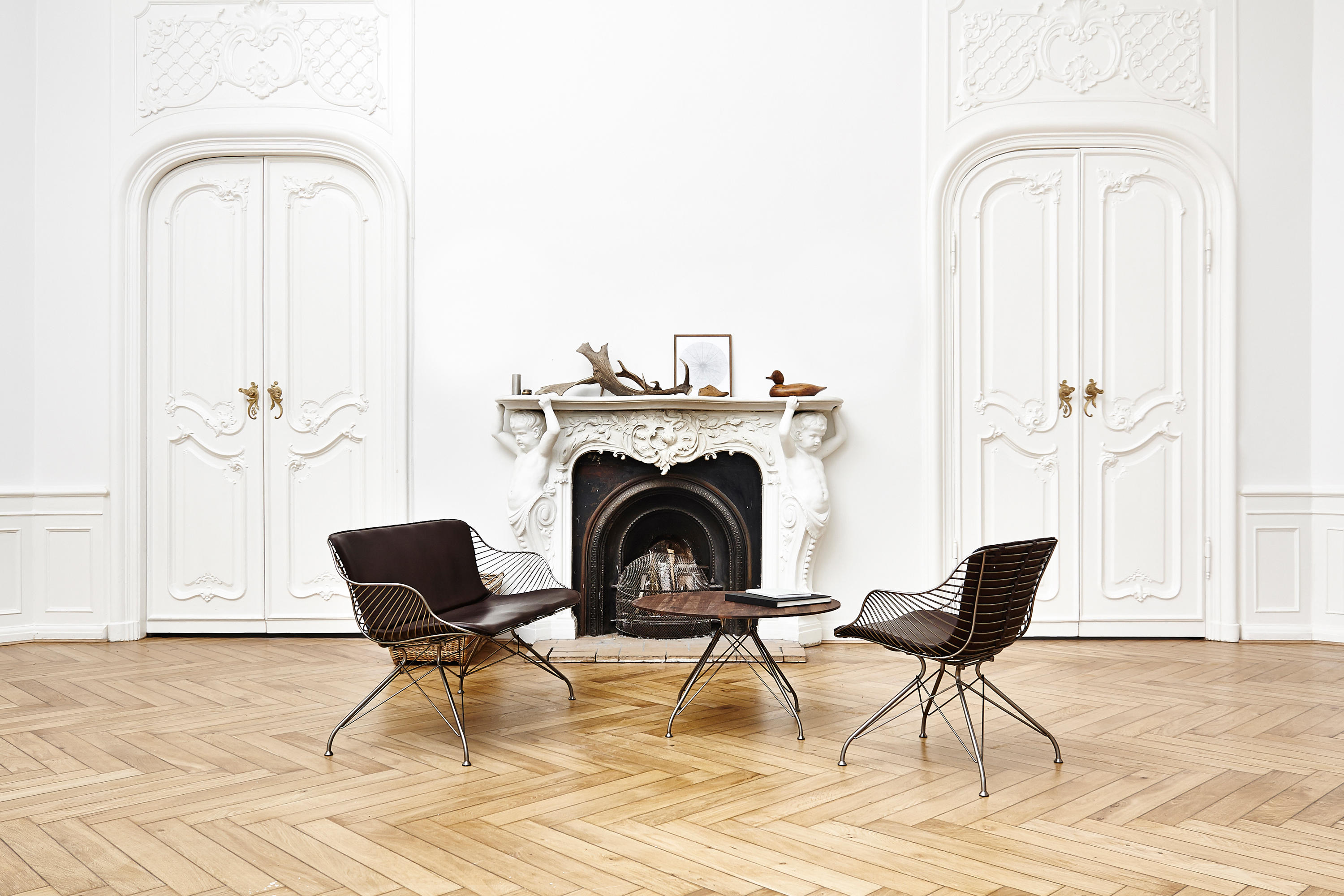 乐竞平台 - 坐具|餐椅|办公家具|设计师家具|金属丝躺椅