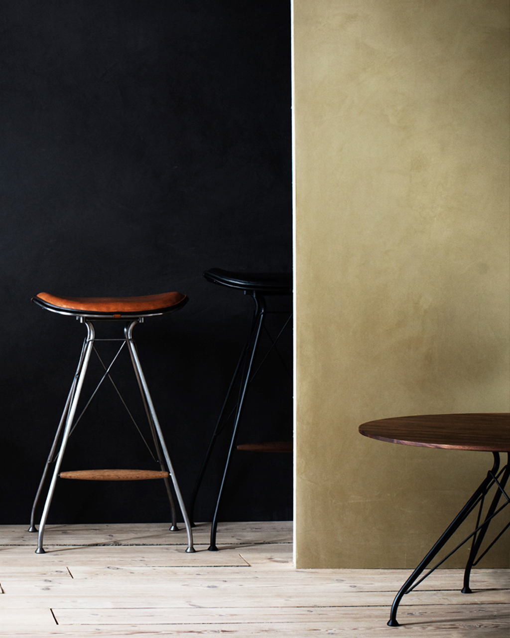 乐竞平台 - 坐具|吧椅/凳子|办公家具|设计师家具|金属丝吧椅