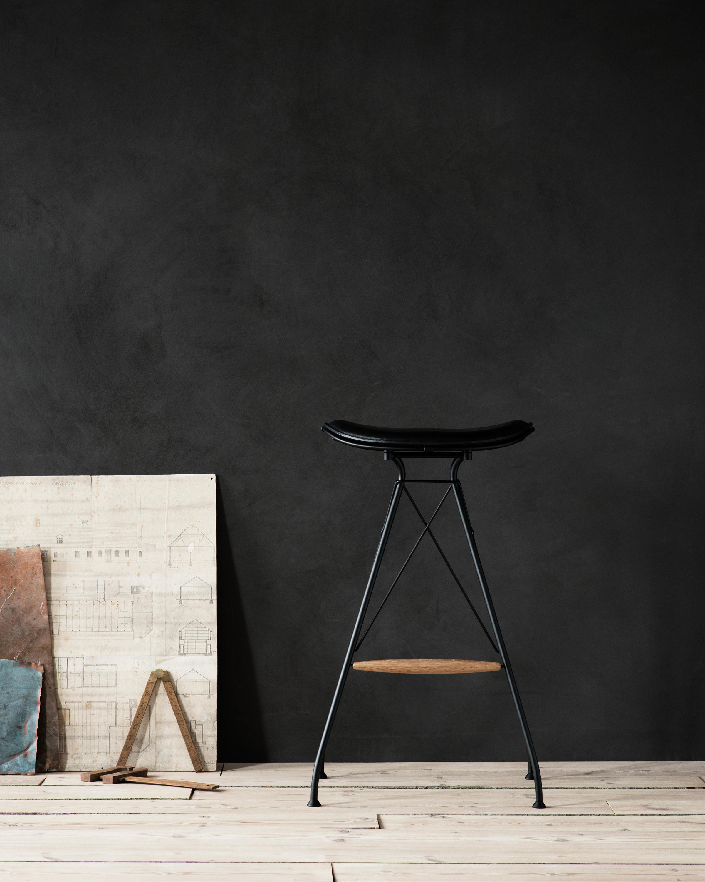 乐竞平台 - 坐具|吧椅/凳子|办公家具|设计师家具|金属丝吧椅