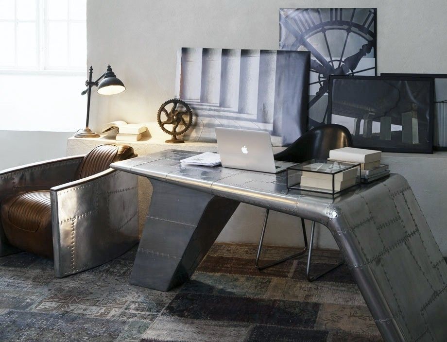 乐竞平台 - 桌几|办公桌|办公家具|设计师家具|飞行员瓦尔基里台