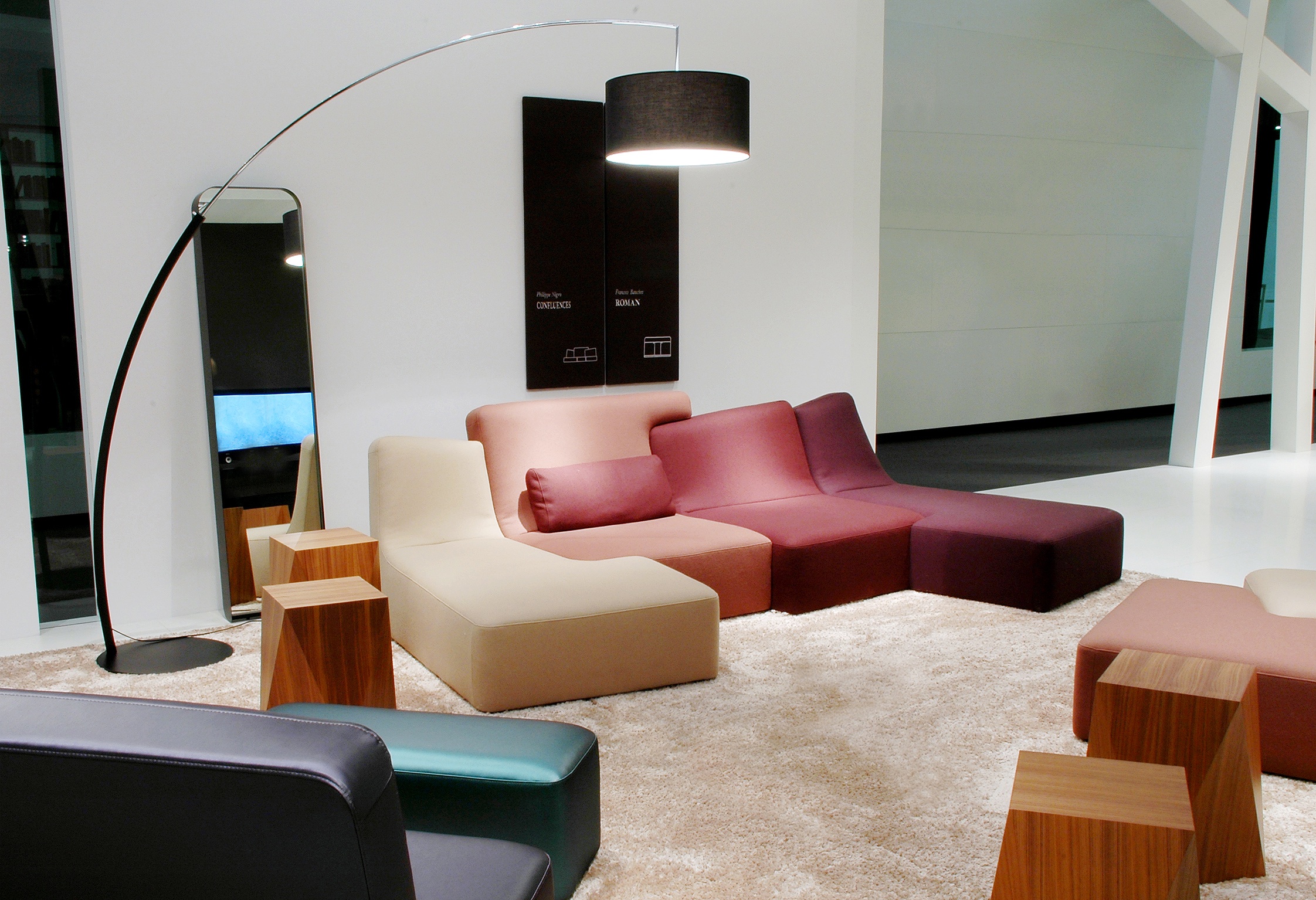 乐竞平台 - 坐具|沙发|办公家具|设计师家具|融合沙发