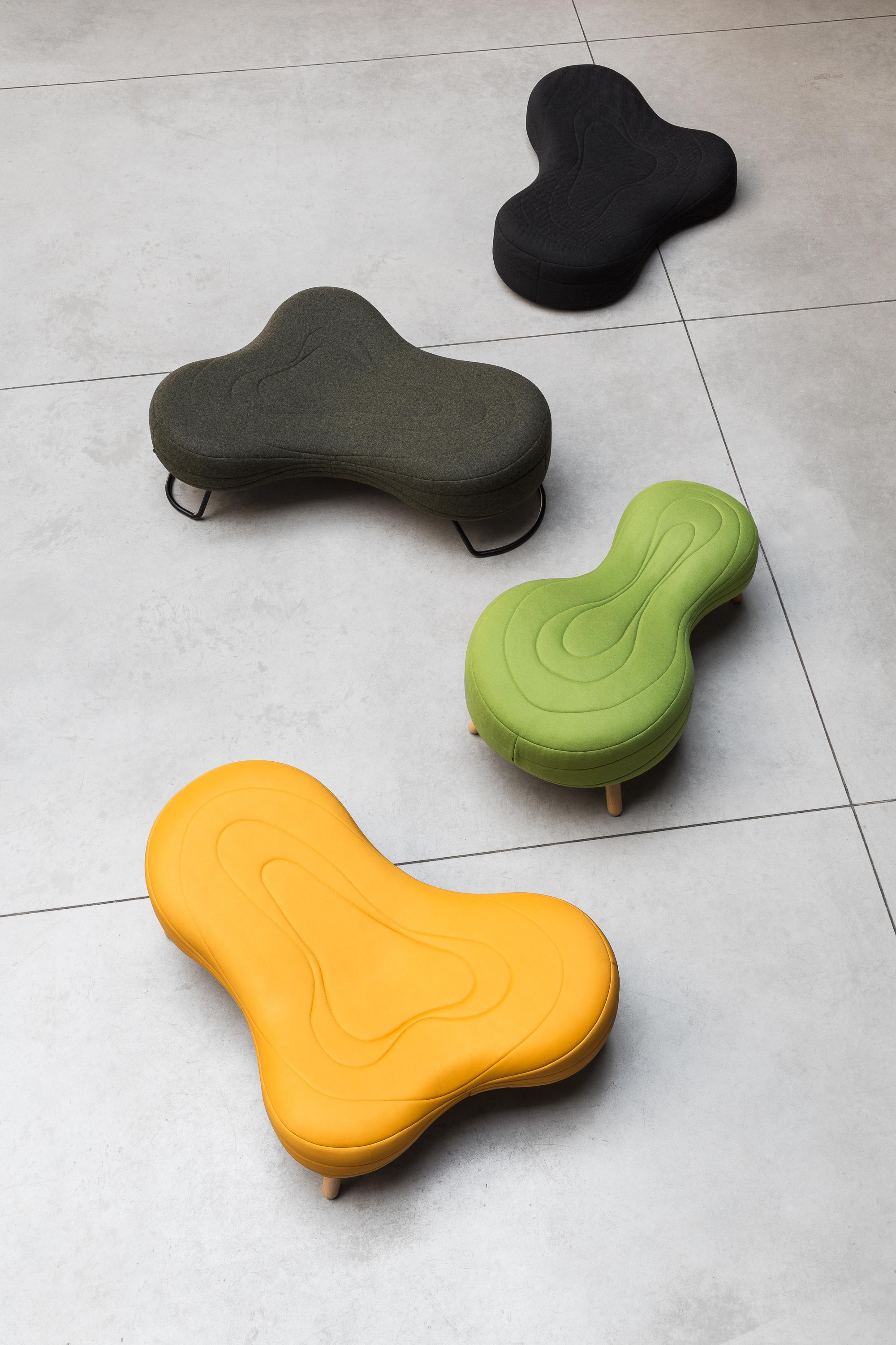 乐竞平台 - 坐具|吧椅/凳子|办公家具|设计师家具|Bouli矮凳