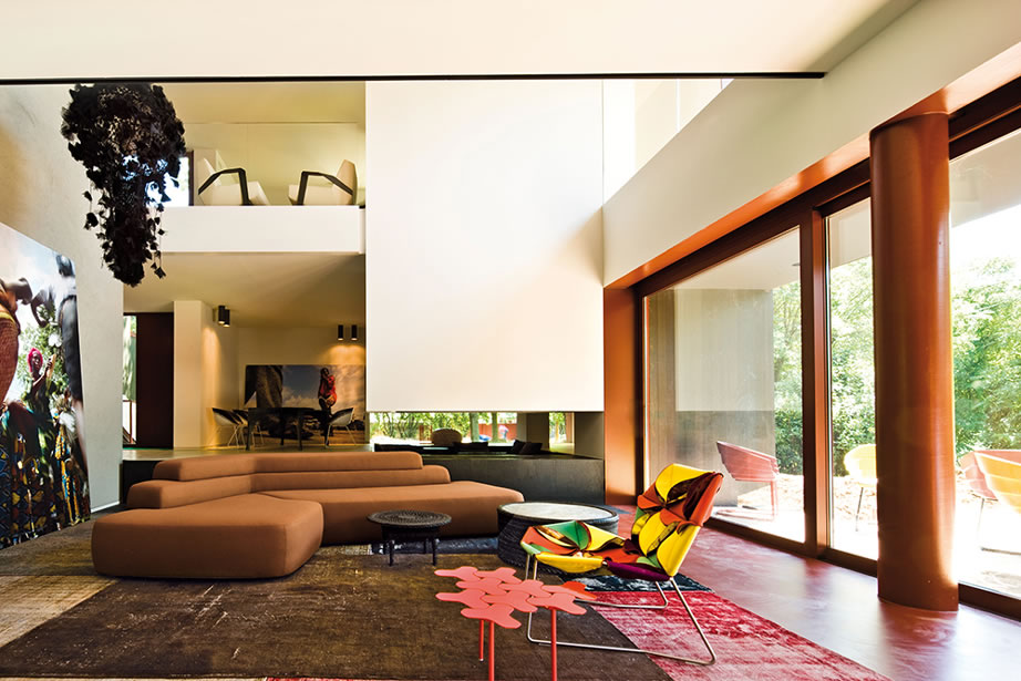 乐竞平台 - 坐具|休闲椅|办公家具|设计师家具|花瓣休闲椅