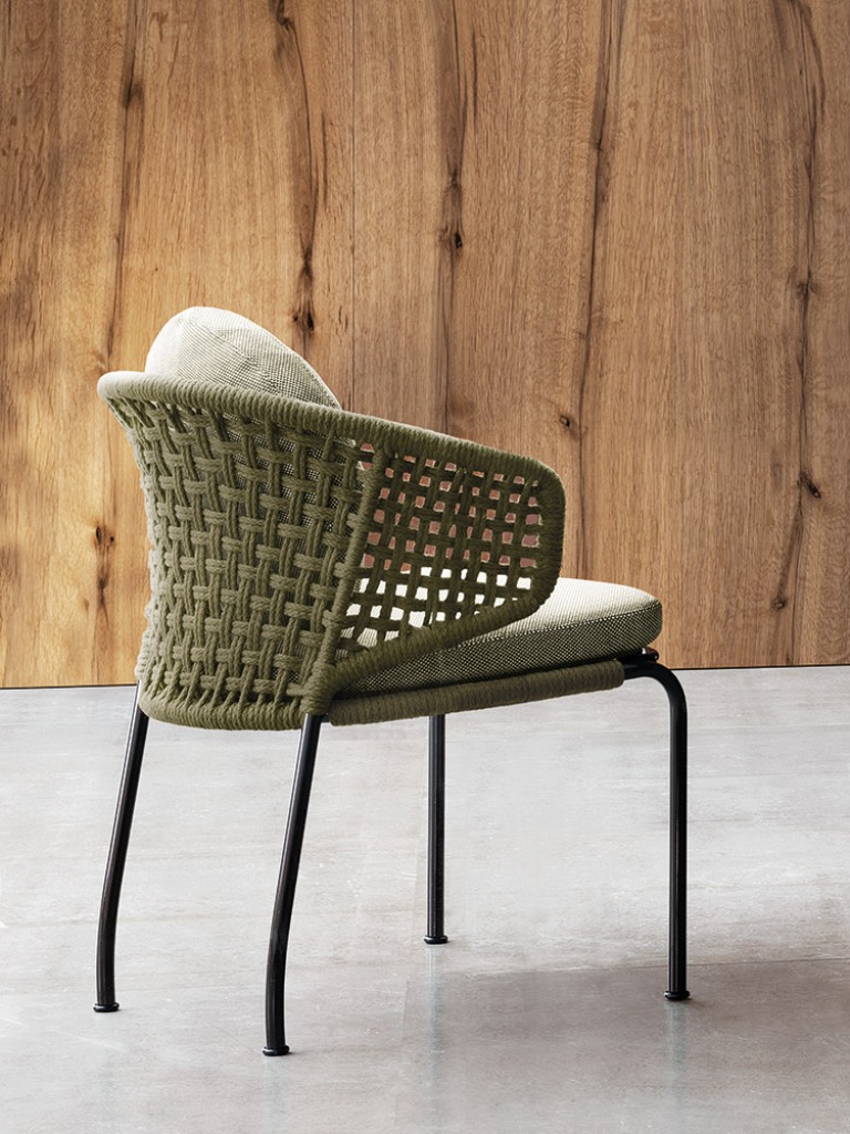 乐竞平台 - 坐具|餐椅|办公家具|设计师家具|阿斯顿洽谈椅