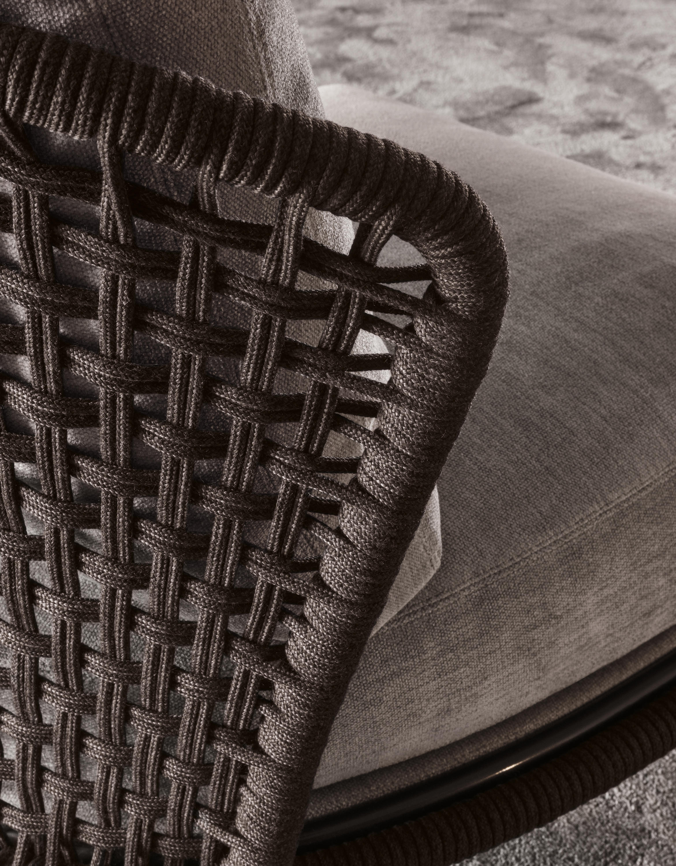 乐竞平台 - 坐具|餐椅|办公家具|设计师家具|阿斯顿洽谈椅