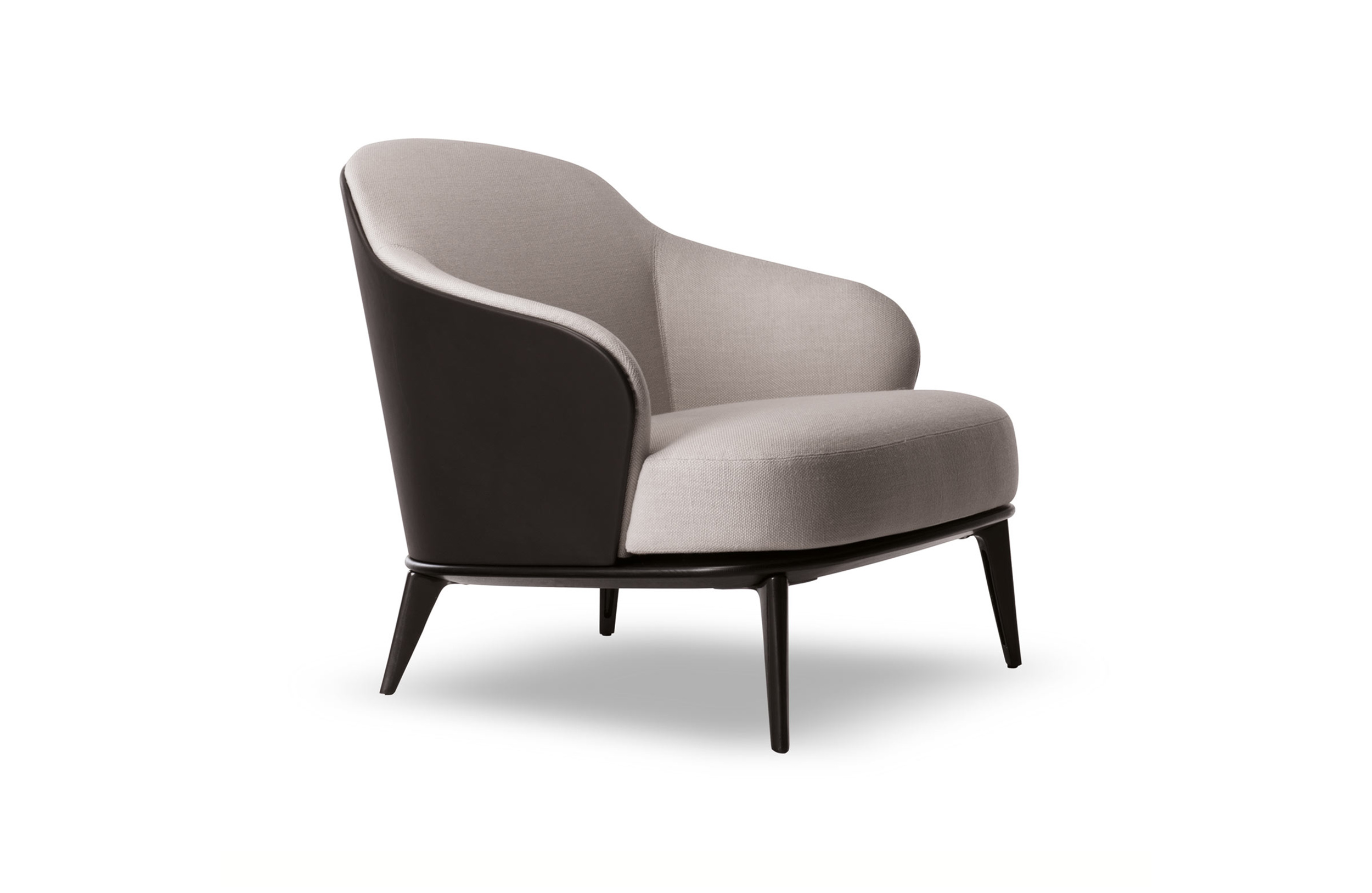 乐竞平台 - 坐具|沙发|办公家具|设计师家具|莱斯利休闲椅