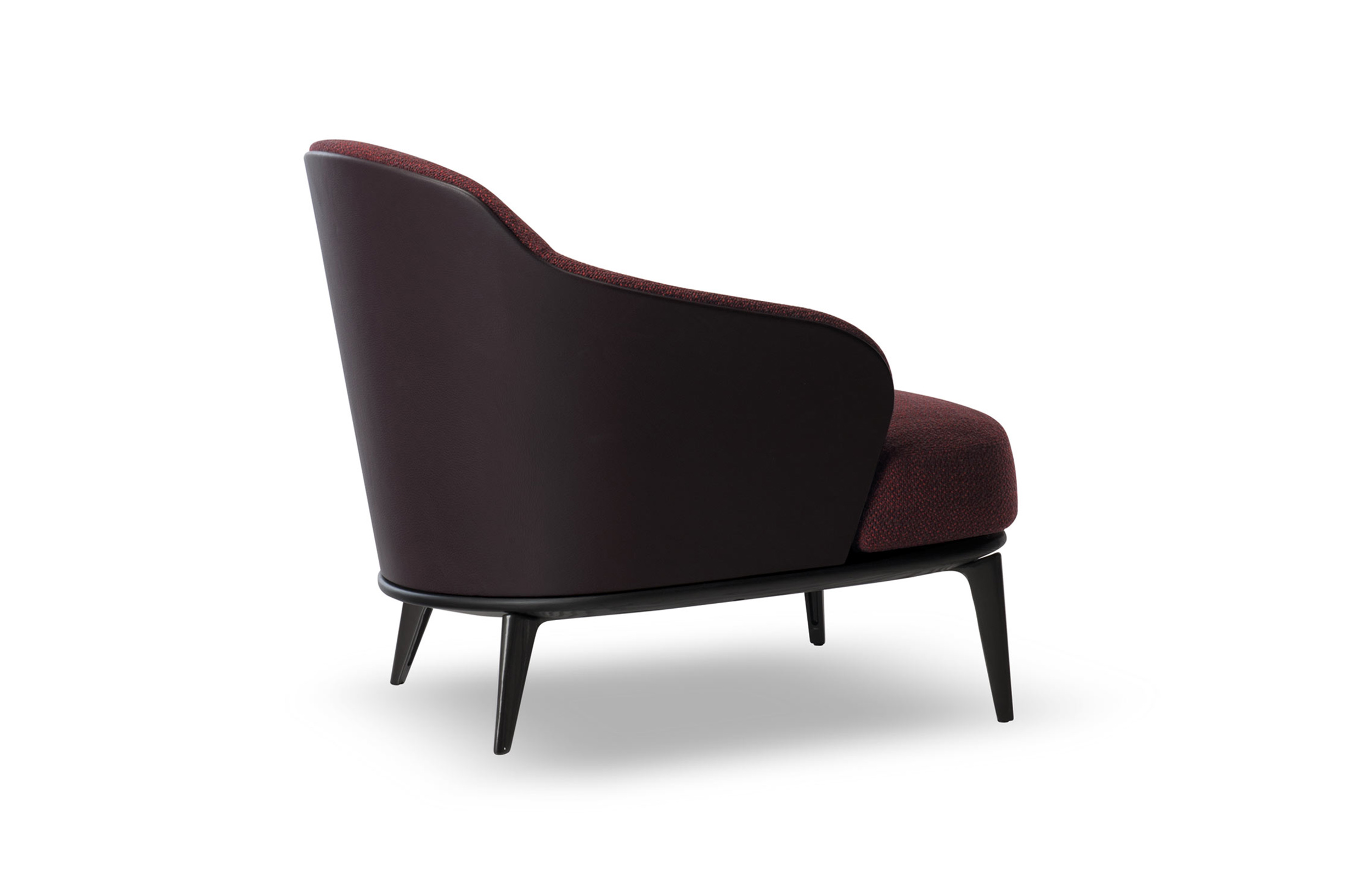 乐竞平台 - 坐具|沙发|办公家具|设计师家具|莱斯利休闲椅