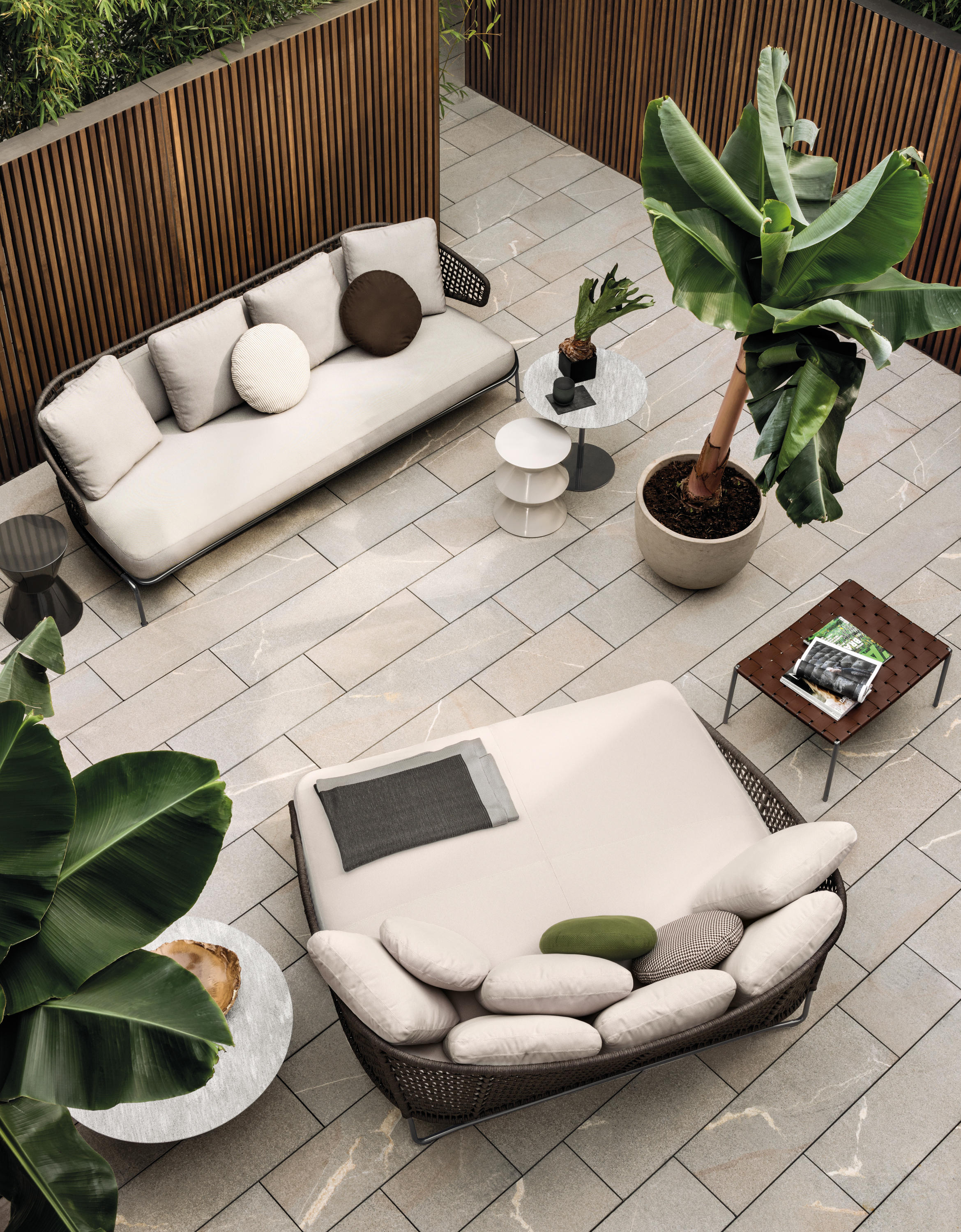 乐竞平台 - 桌几|咖啡桌|办公家具|设计师家具|塞萨尔角几