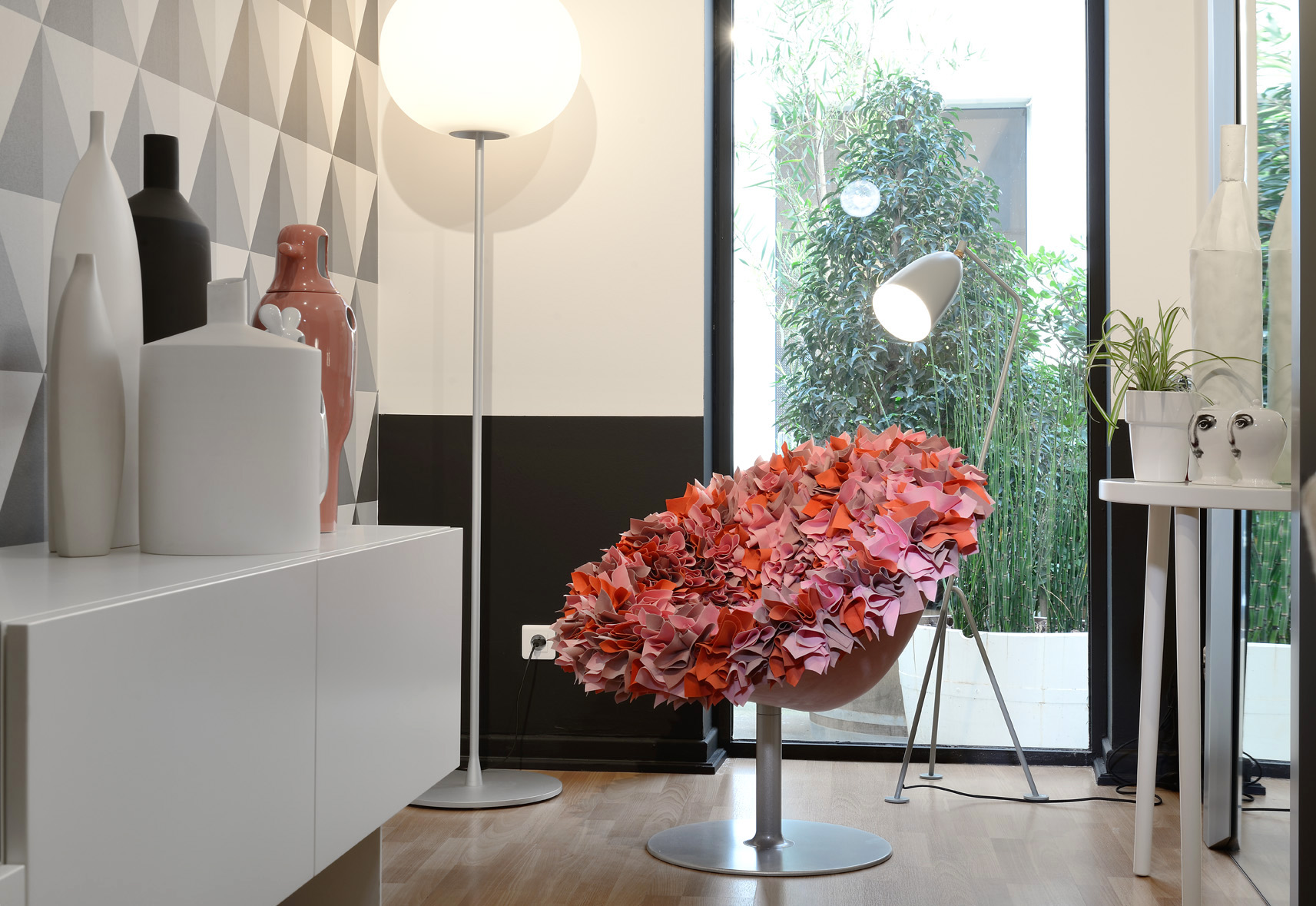 乐竞平台 - 坐具|休闲椅|办公家具|设计师家具|花束休闲椅