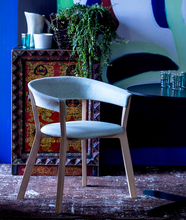 乐竞平台 - 坐具|餐椅|办公家具|设计师家具|木制比基尼餐椅