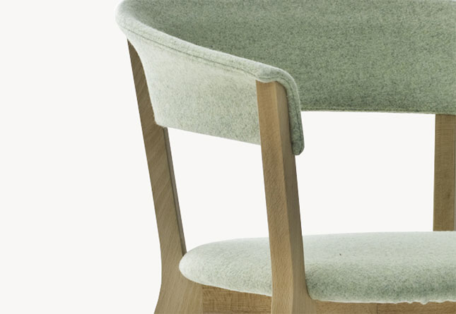 乐竞平台 - 坐具|餐椅|办公家具|设计师家具|木制比基尼餐椅