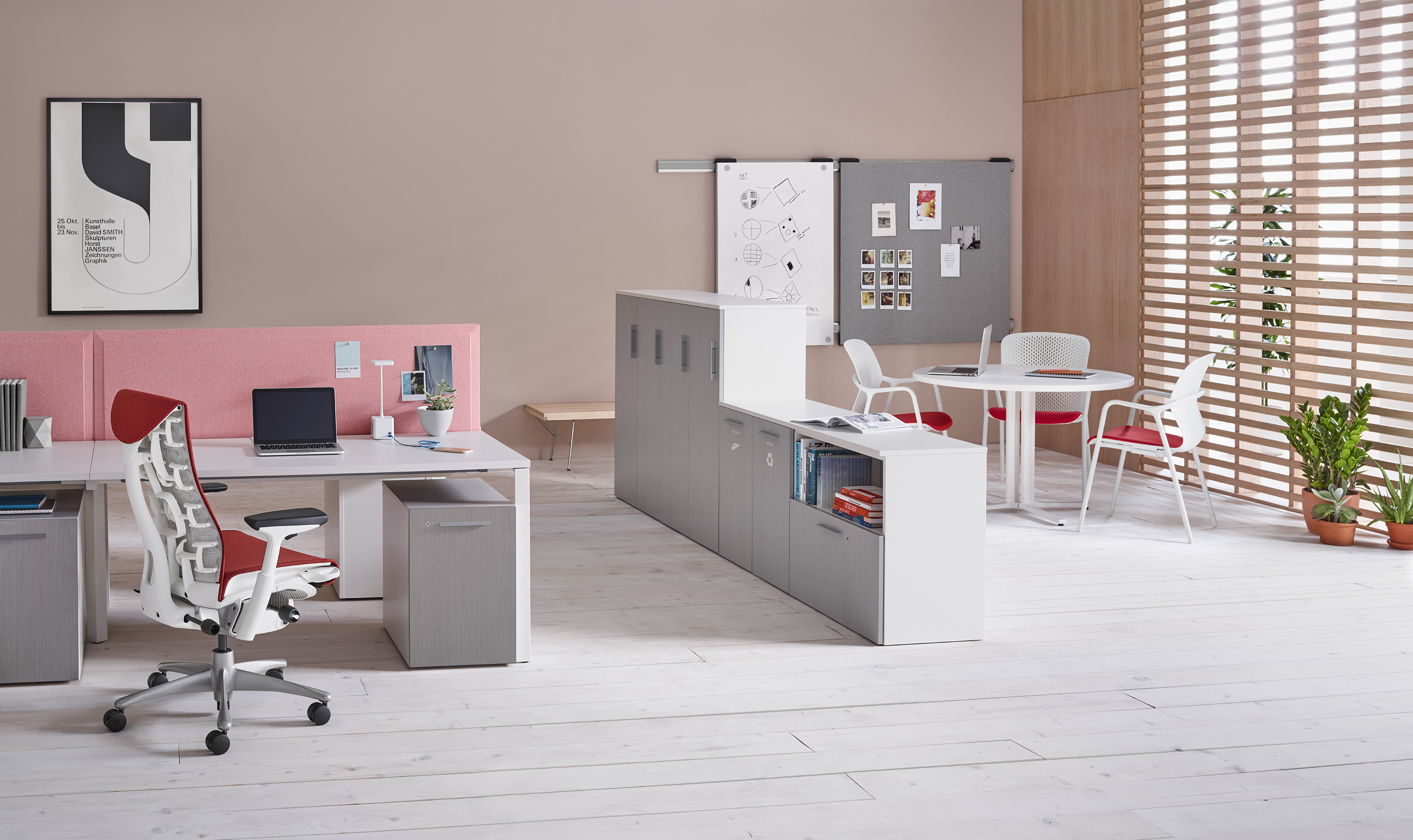 办公椅|现代真皮中班椅|办公家具|设计师家具|恩博迪大班椅