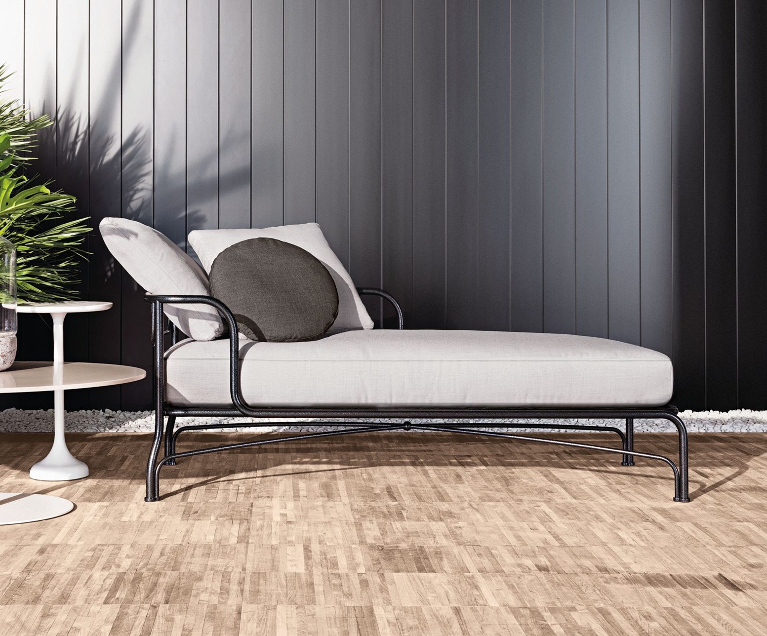 乐竞平台 - 桌几|茶几/边几|办公家具|设计师家具|沃伦边几