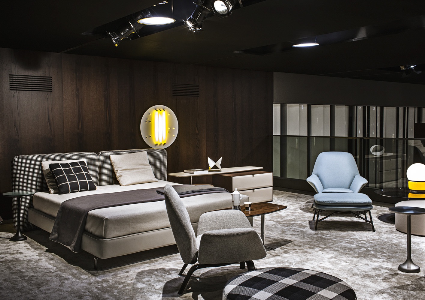 乐竞平台 - 桌几|茶几/边几|办公家具|设计师家具|沃伦边几