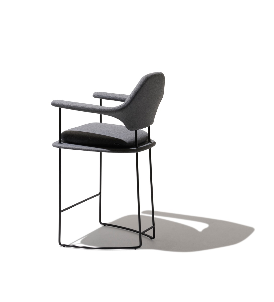 乐竞平台 - 坐具|吧椅/凳子|办公家具|设计师家具|Mova吧椅