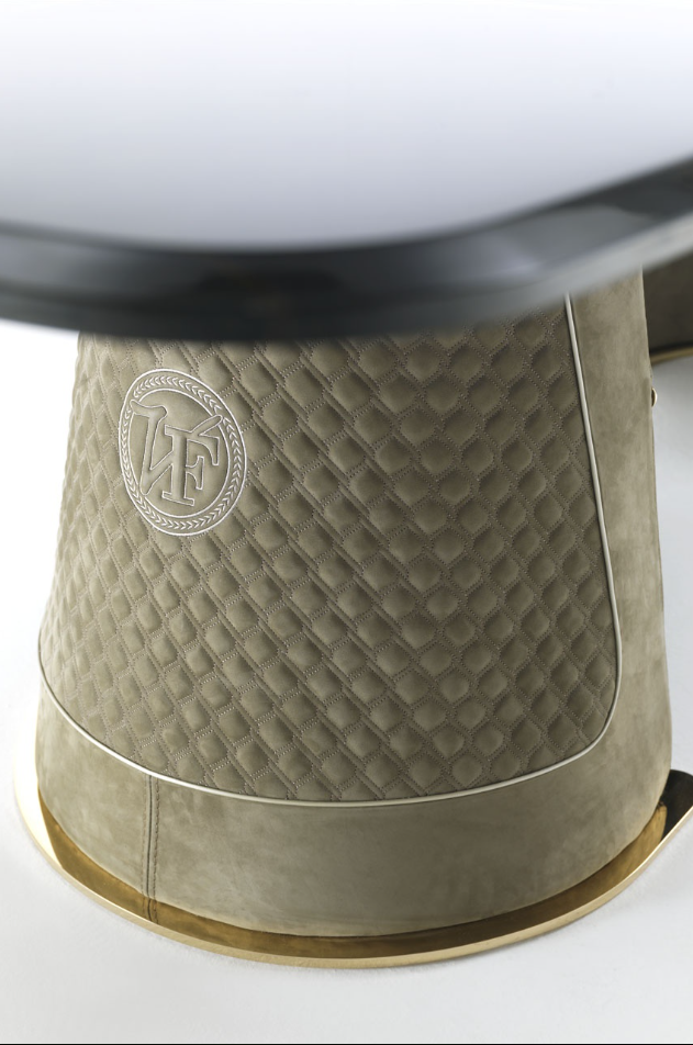 乐竞平台 - 桌几|餐桌|办公家具|设计师家具|FOSCARIA 餐桌