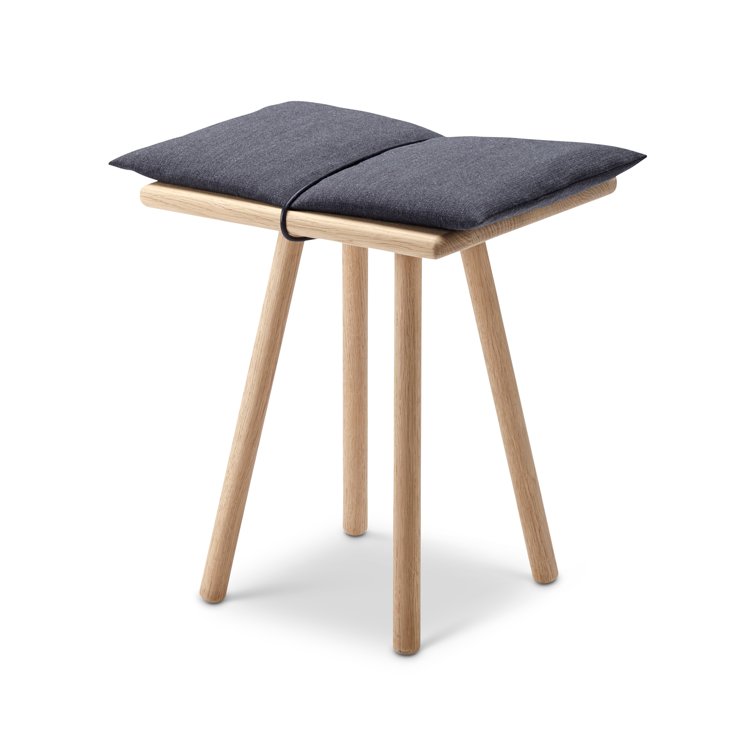 [乐竞平台 - 坐具|吧椅/凳子|办公家具|设计师家具|GEORG 凳子]