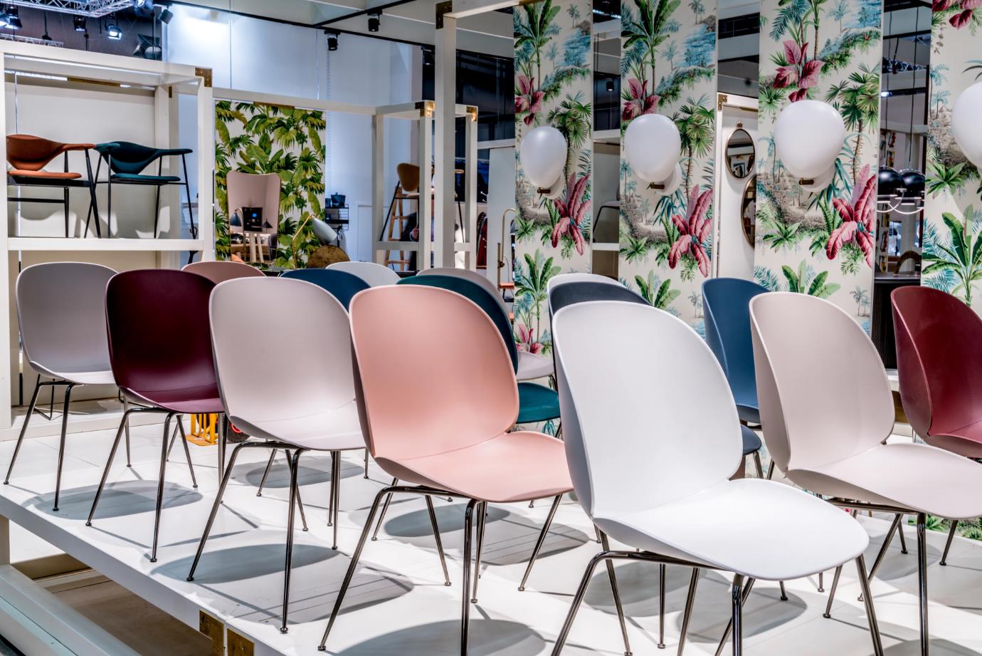 乐竞平台 - 坐具|餐椅|办公家具|设计师家具|甲壳虫餐椅