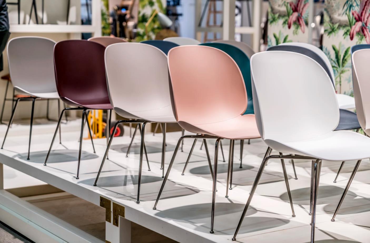 乐竞平台 - 坐具|餐椅|办公家具|设计师家具|甲壳虫餐椅