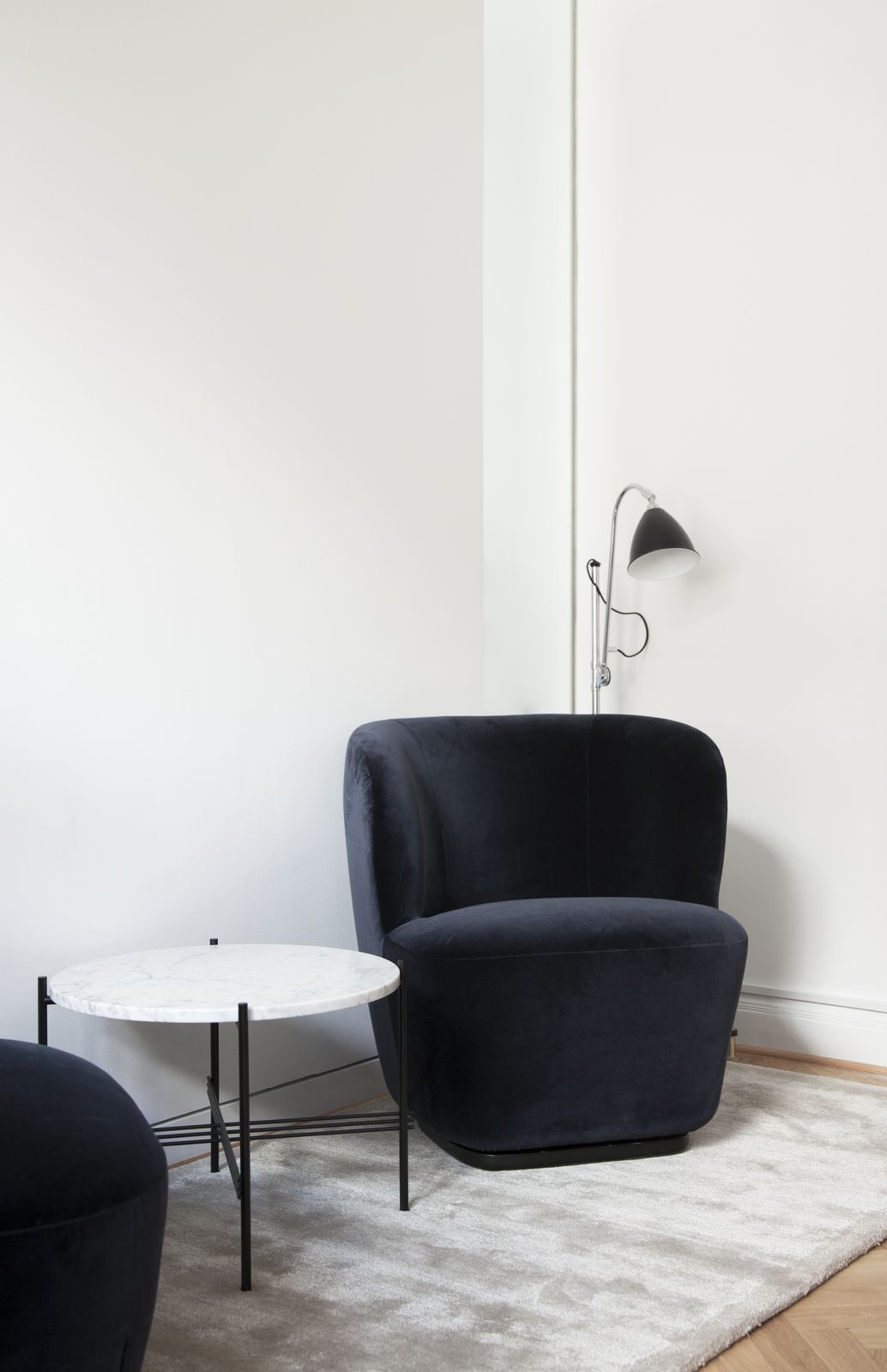 乐竞平台 - 坐具|休闲椅|办公家具|设计师家具|Stay休闲椅