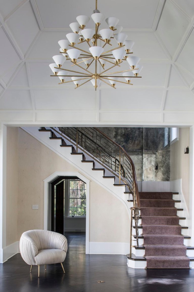 乐竞平台 - 坐具|休闲椅|办公家具|设计师家具|舒芙蕾休闲椅