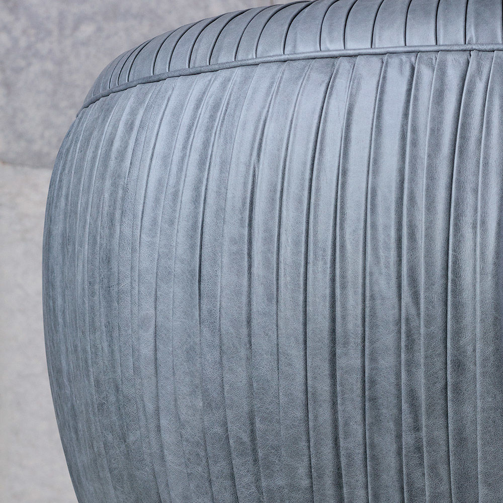 乐竞平台 - 坐具|休闲椅|办公家具|设计师家具|舒芙蕾休闲椅