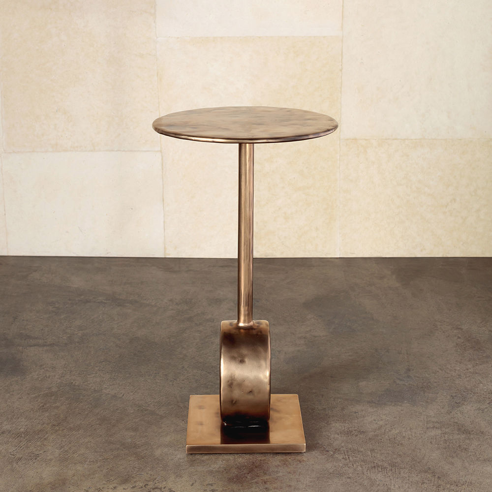 乐竞平台 - 桌几|茶几/边几|办公家具|设计师家具|Armato青铜边几