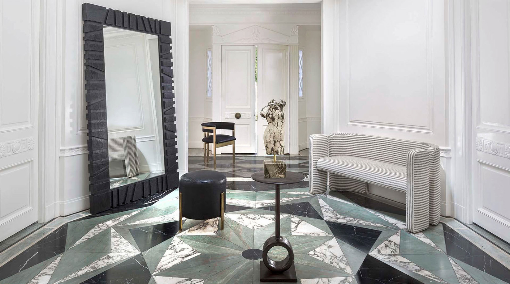 乐竞平台 - 桌几|茶几/边几|办公家具|设计师家具|Armato青铜边几