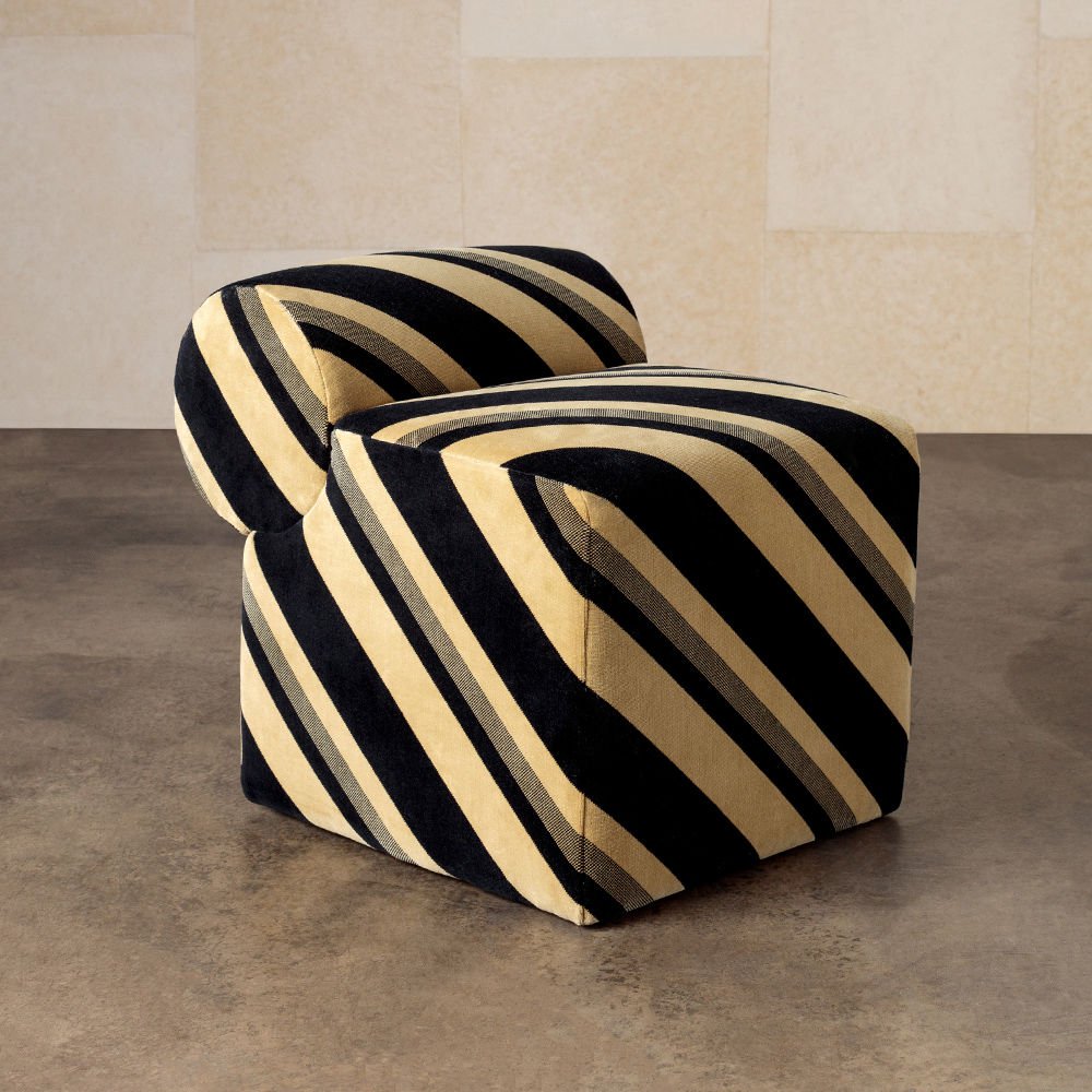 乐竞平台 - 坐具|吧椅/凳子|办公家具|设计师家具|球形矮墩