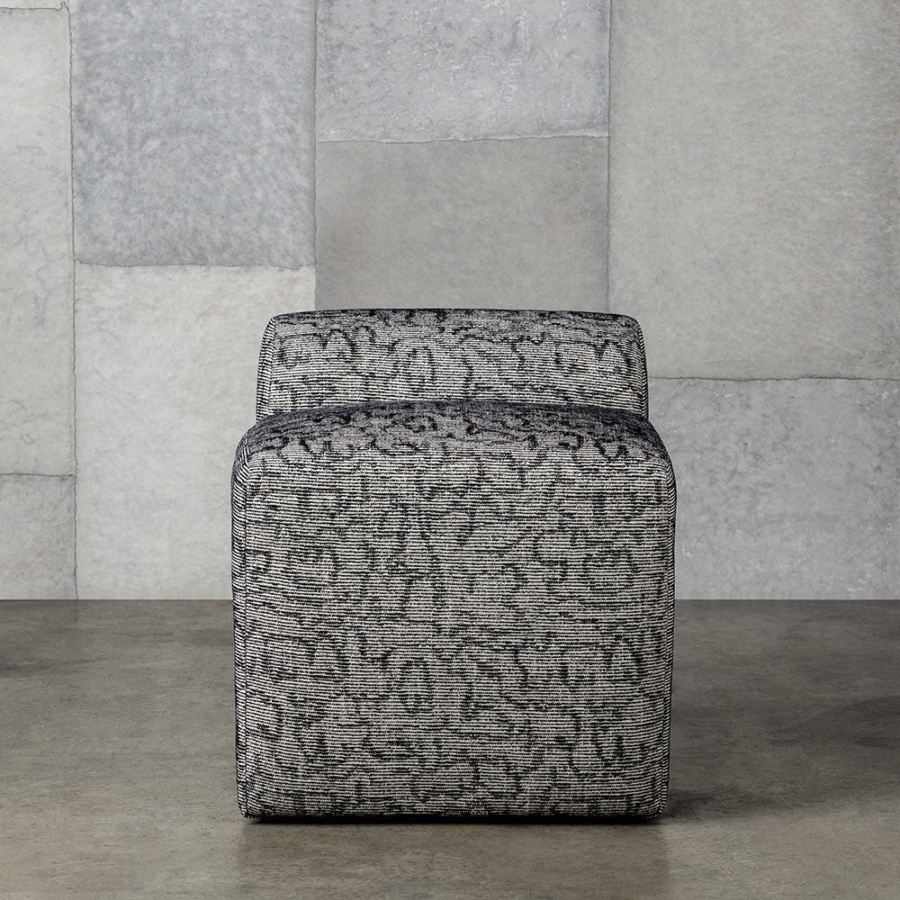 乐竞平台 - 坐具|吧椅/凳子|办公家具|设计师家具|球形矮墩