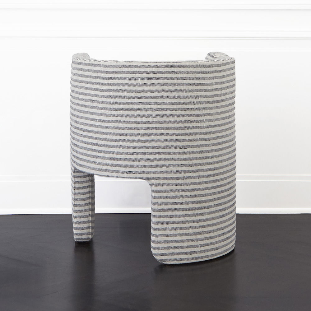 乐竞平台 - 坐具|休闲椅|办公家具|设计师家具|费尔法克斯椅