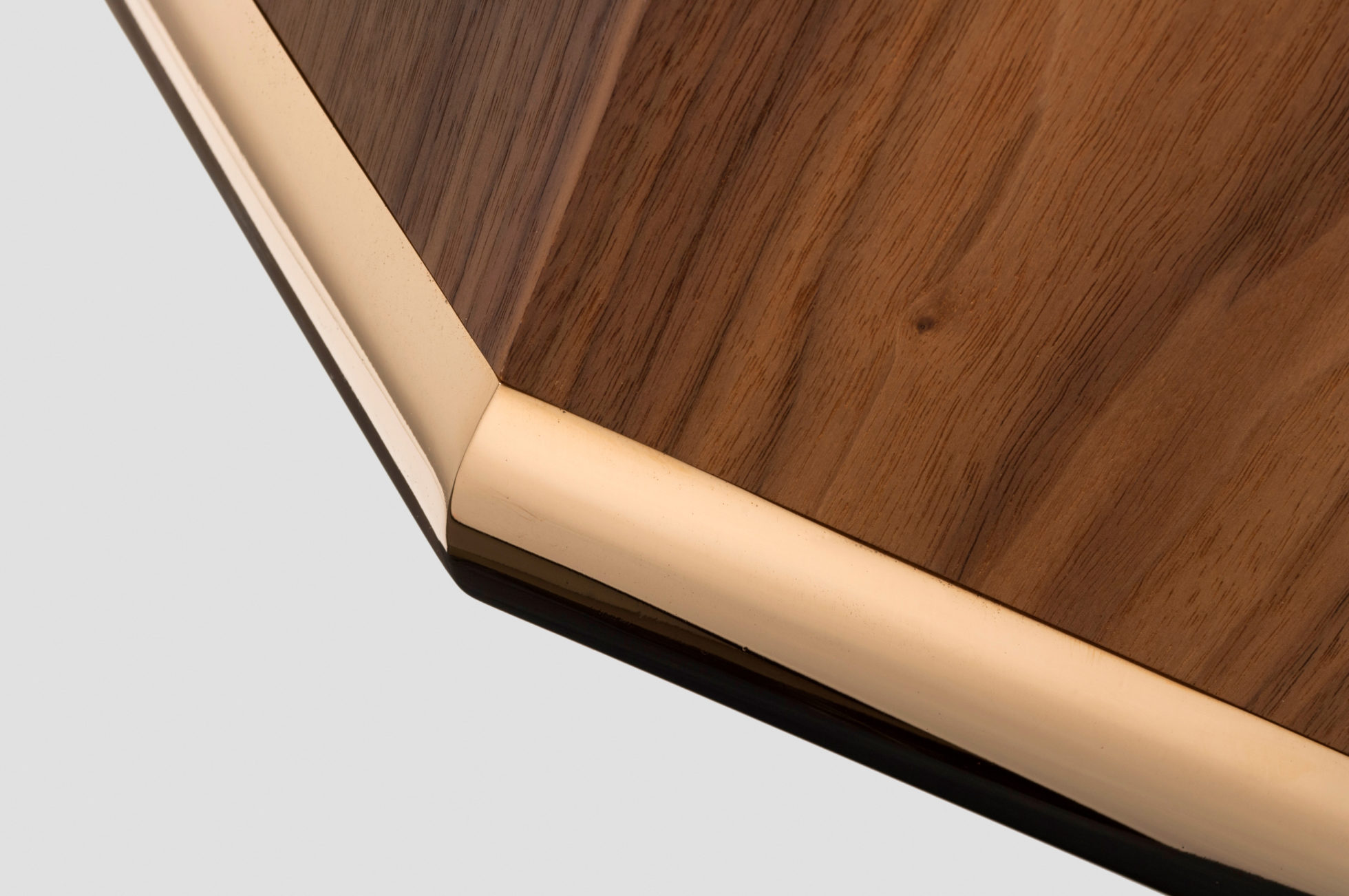 乐竞平台 - 桌几|茶几/边几|办公家具|设计师家具|antern 茶几