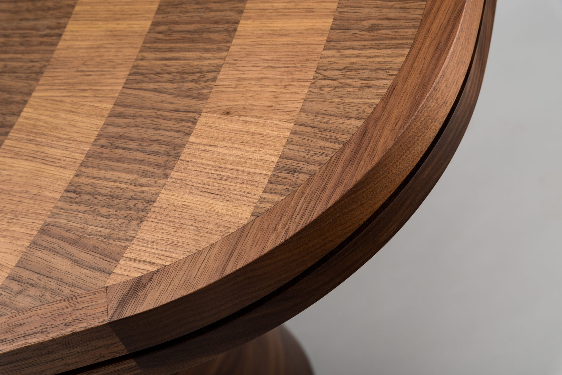 乐竞平台 - 桌几|餐桌|办公家具|设计师家具|astral 桌子