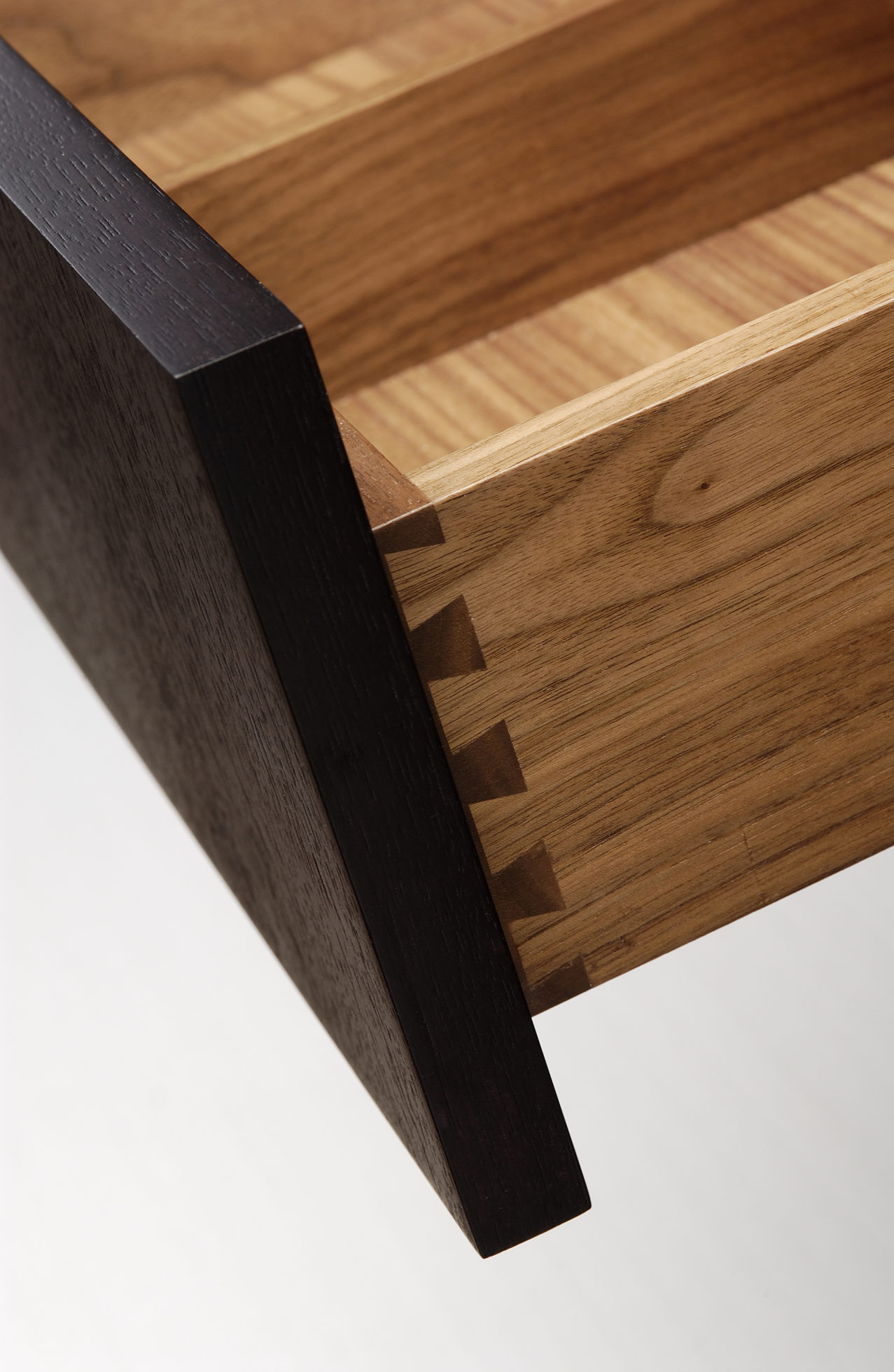 乐竞平台 - 储物|储物柜|办公家具|设计师家具|curiosity 柜子