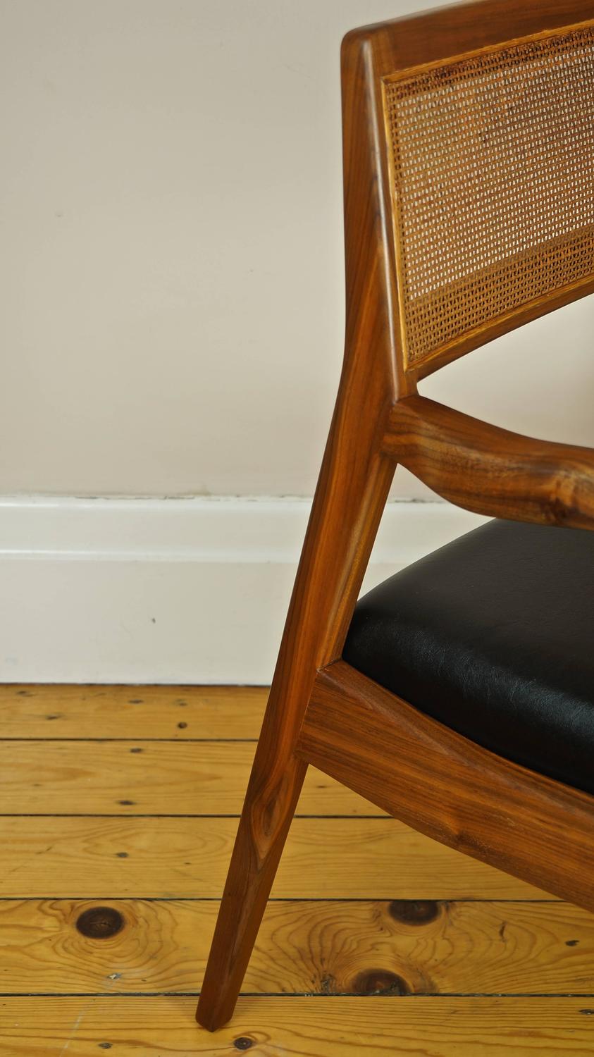 乐竞平台 - 坐具|餐椅|办公家具|设计师家具|risom 椅子