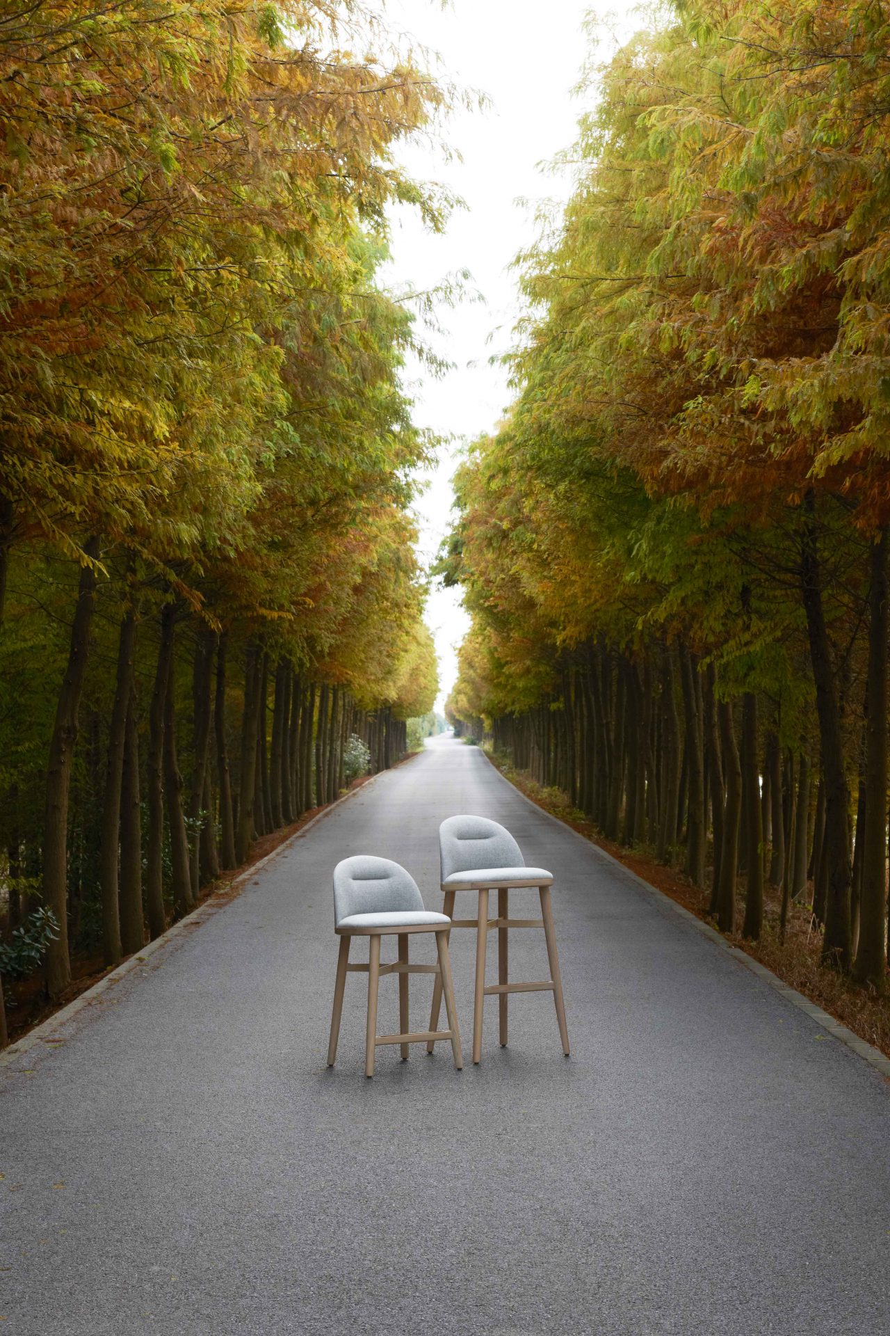 乐竞平台 - 坐具|吧椅/凳子|办公家具|设计师家具|外滩酒吧椅