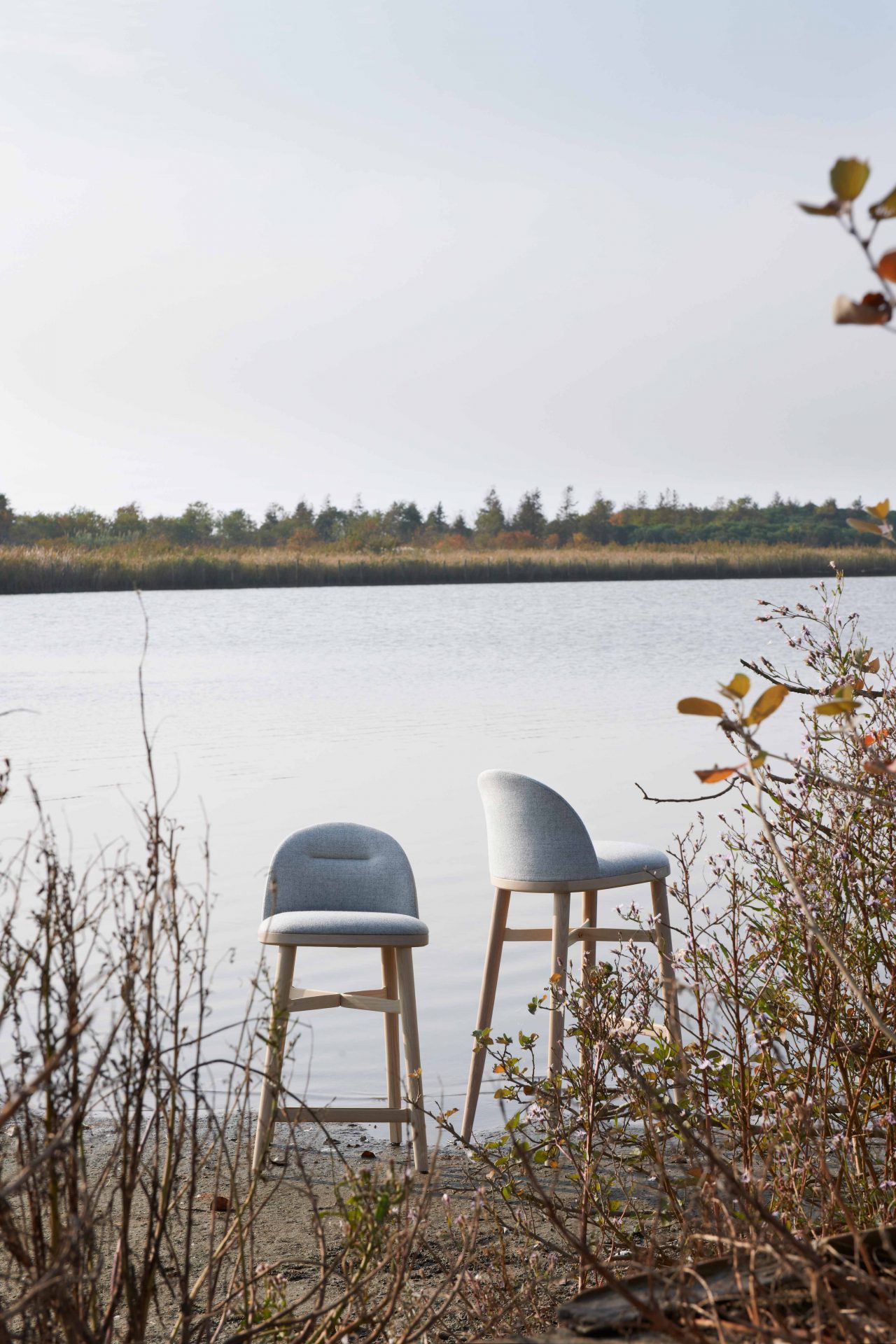 乐竞平台 - 坐具|吧椅/凳子|办公家具|设计师家具|外滩酒吧椅