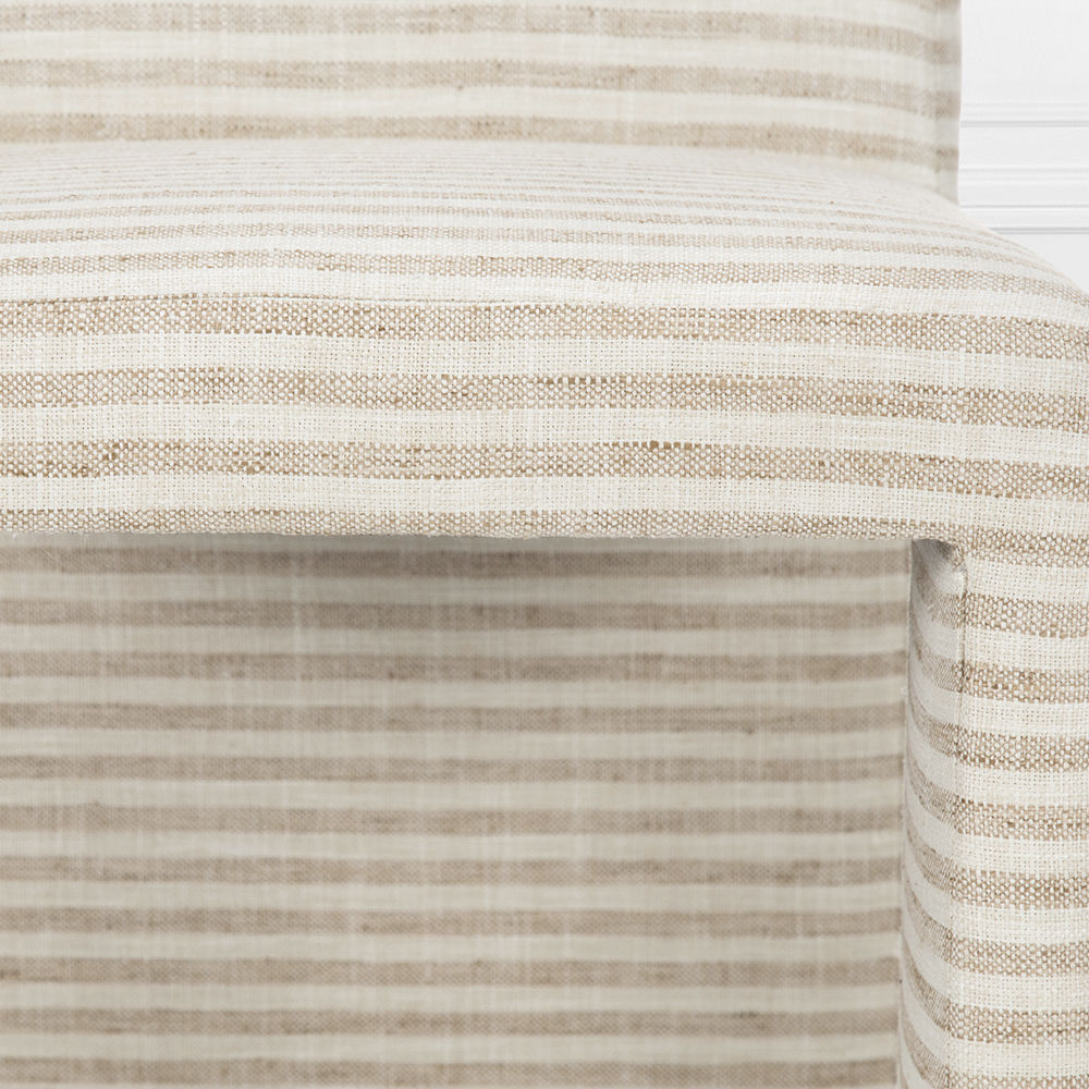 乐竞平台 - 坐具|餐椅|办公家具|设计师家具|塞耶餐椅